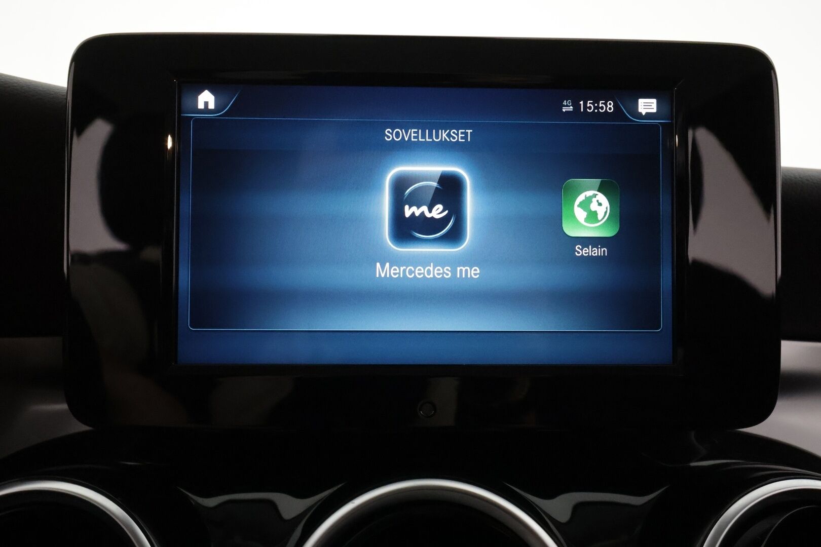 Mercedes-Benz GLC 2021 300 e 4MATIC A Business EQ Power **Facelift / Vetokoukku / Vakkari / Navi / P.kamera / Nahkasisusta** - 1-om. Suomi-auto / Molemmat laturit / Tehtaan vetokoukku 