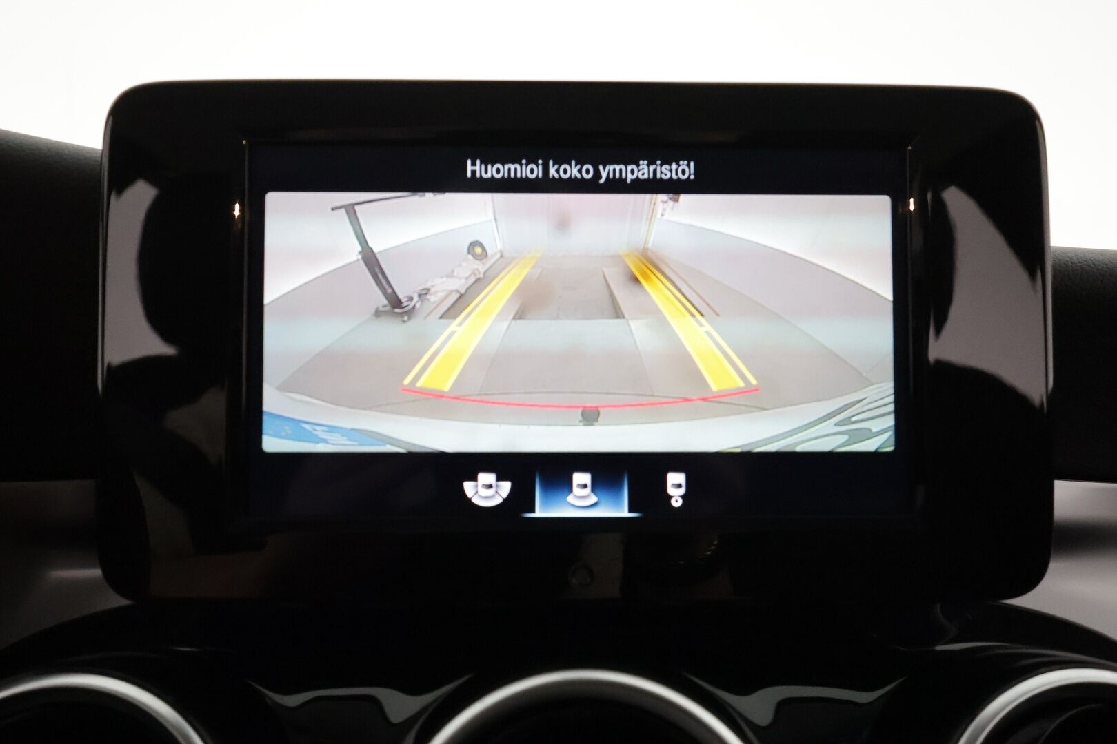 Mercedes-Benz GLC 2021 300 e 4MATIC A Business EQ Power **Facelift / Vetokoukku / Vakkari / Navi / P.kamera / Nahkasisusta** - 1-om. Suomi-auto / Molemmat laturit / Tehtaan vetokoukku 