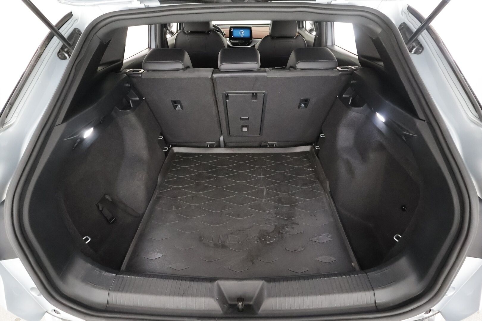 Volkswagen ID.4 2021 Pro Performance 150 kW, akku 77 kWh - | ILP | ACC | Matrix-LED | P.Kamera | Nahka-Alcantara | Navi | Kaistavahti | Keyless | Suomi-auto | Merkkihuollot | Kahdet renkaat | 2x Latauskaapelit |