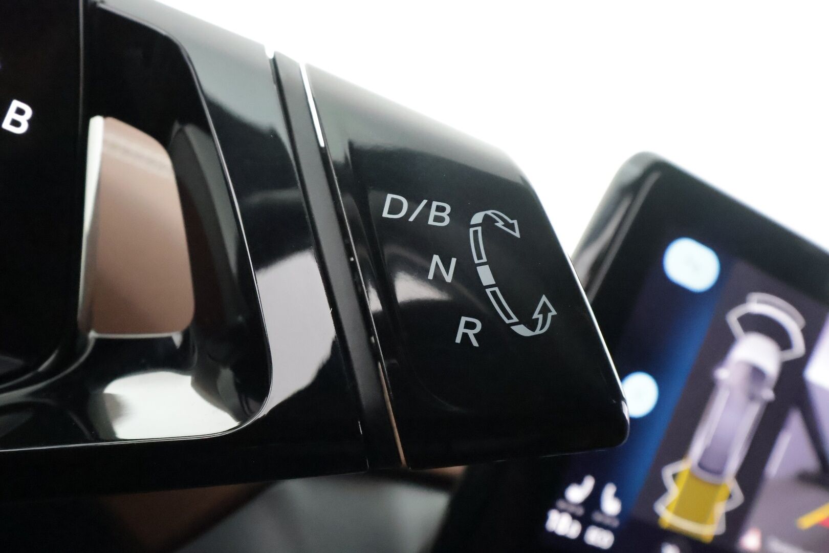 Volkswagen ID.4 2021 Pro Performance 150 kW, akku 77 kWh - | ILP | ACC | Matrix-LED | P.Kamera | Nahka-Alcantara | Navi | Kaistavahti | Keyless | Suomi-auto | Merkkihuollot | Kahdet renkaat | 2x Latauskaapelit |