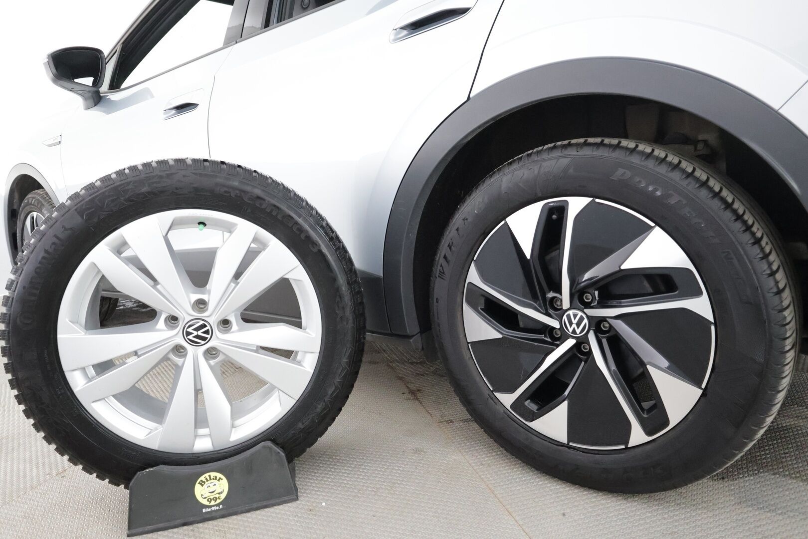 Volkswagen ID.4 2021 Pro Performance 150 kW, akku 77 kWh - | ILP | ACC | Matrix-LED | P.Kamera | Nahka-Alcantara | Navi | Kaistavahti | Keyless | Suomi-auto | Merkkihuollot | Kahdet renkaat | 2x Latauskaapelit |