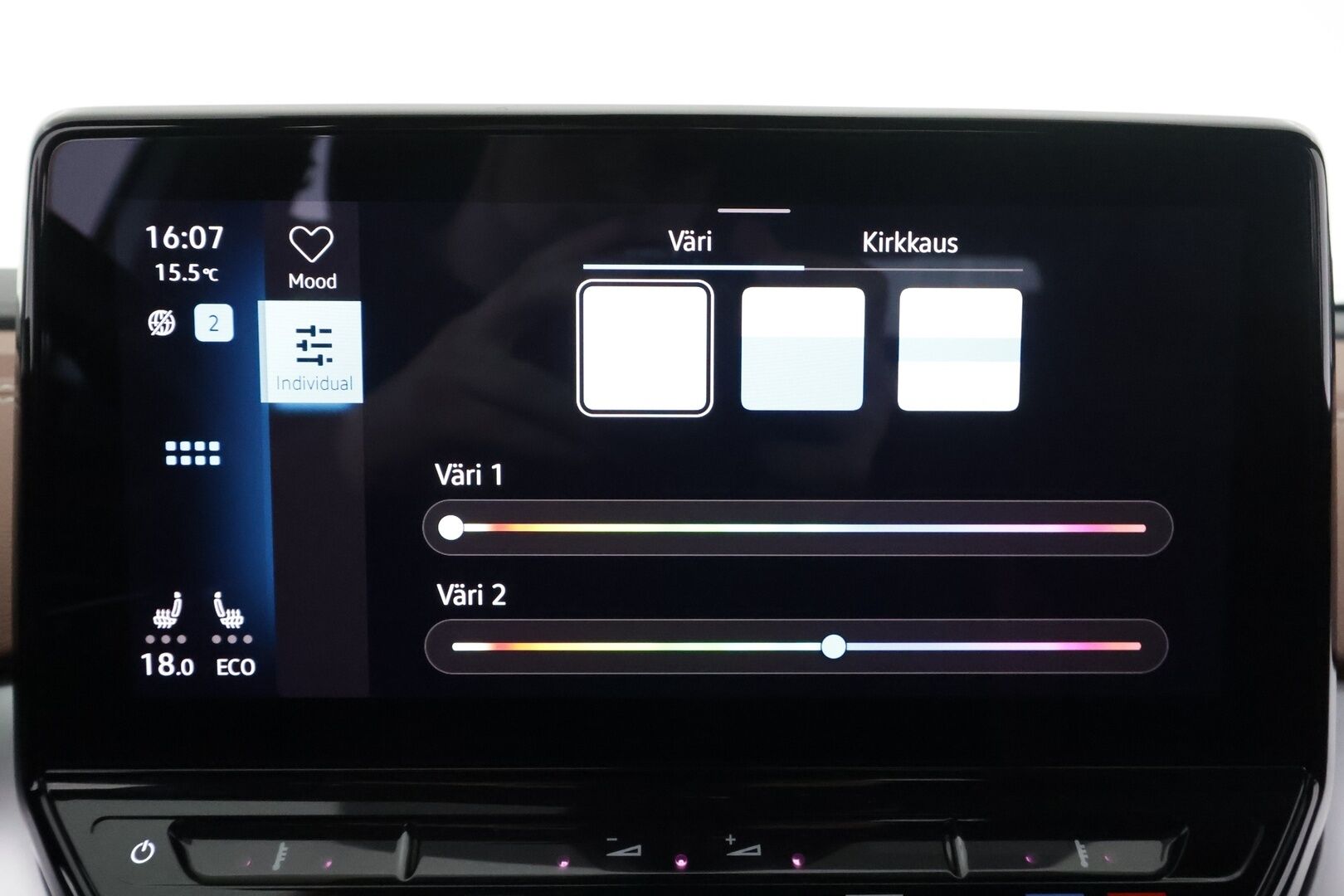 Volkswagen ID.4 2021 Pro Performance 150 kW, akku 77 kWh - | ILP | ACC | Matrix-LED | P.Kamera | Nahka-Alcantara | Navi | Kaistavahti | Keyless | Suomi-auto | Merkkihuollot | Kahdet renkaat | 2x Latauskaapelit |