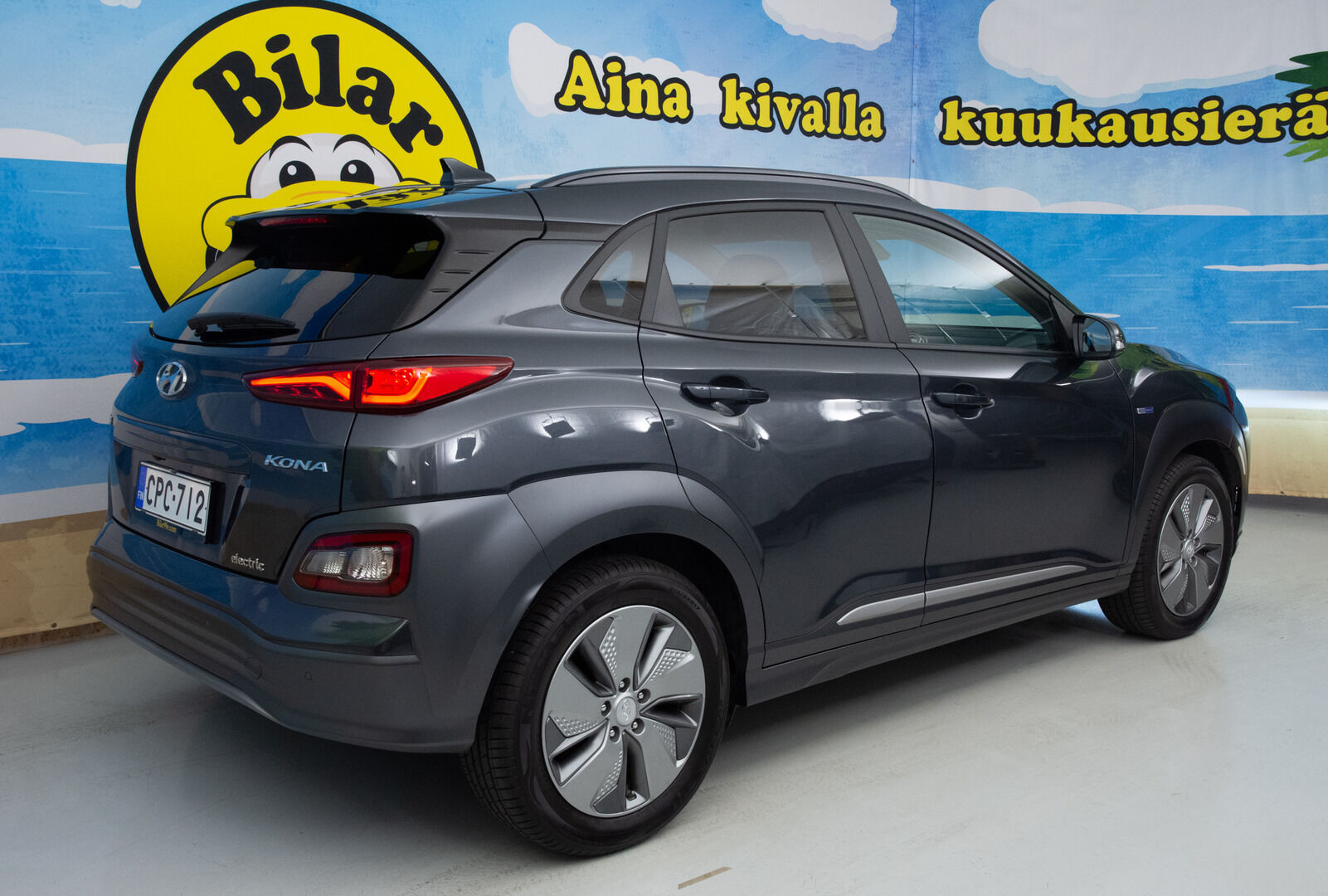 HYUNDAI KONA ELECTRIC 2019 Electric 64 kWh 204 hv Style - ACC | HUD | Ilmastoidut penkit | Ratinlämmitin | Kamera | Panorama | 2 x vanteet 