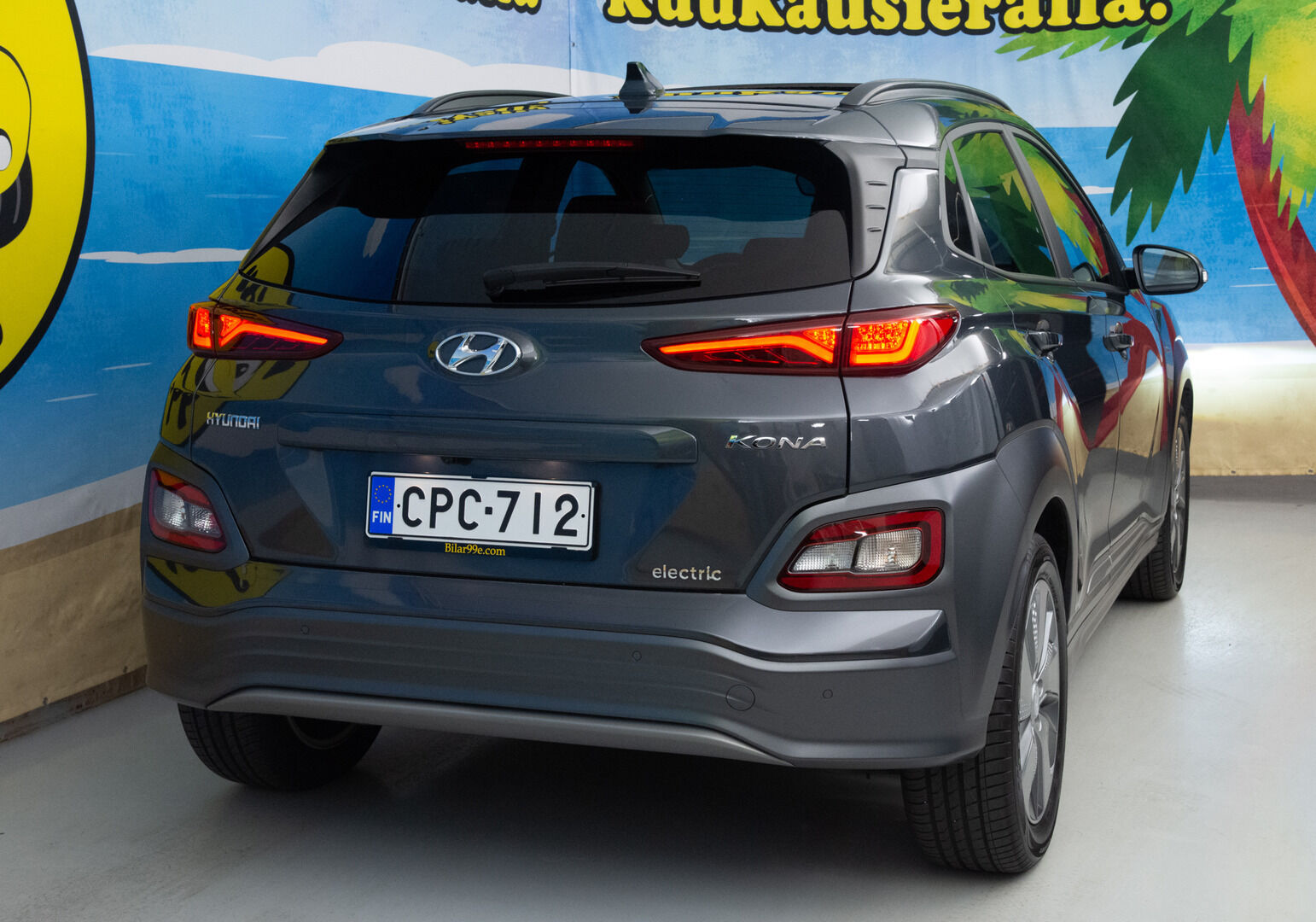 HYUNDAI KONA ELECTRIC 2019 Electric 64 kWh 204 hv Style - ACC | HUD | Ilmastoidut penkit | Ratinlämmitin | Kamera | Panorama | 2 x vanteet 
