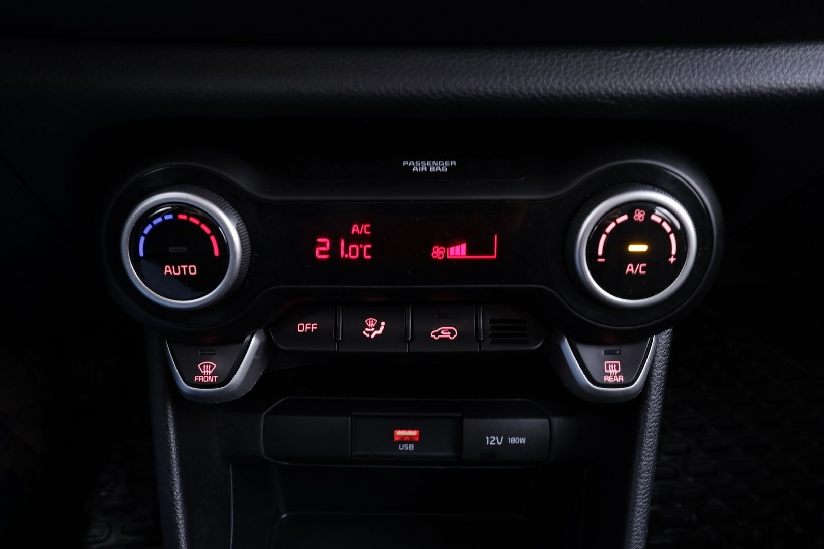 Kia Picanto 2021 1,2 EX AMT 5P * 1.Om Suomi-auto / Vakkari / P.tutka / Bluetooth / Ratinlämmitin * - Suomi-auto 1. omistajalta! / Kahdet renkaat aluvanteilla