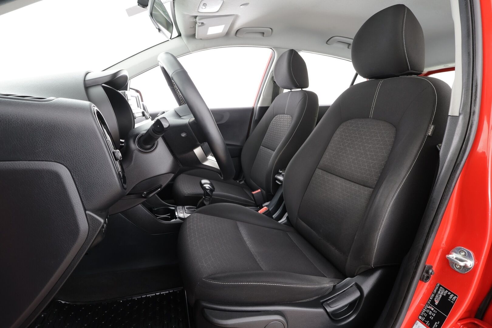 Kia Picanto 2021 1,2 EX AMT 5P * 1.Om Suomi-auto / Vakkari / P.tutka / Bluetooth / Ratinlämmitin * - Suomi-auto 1. omistajalta! / Kahdet renkaat aluvanteilla