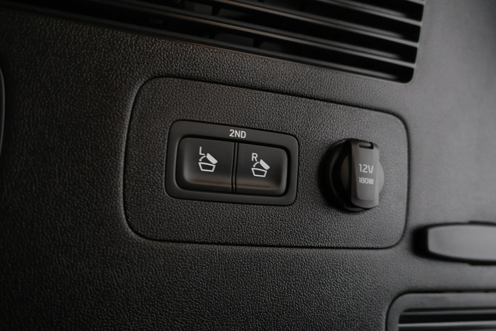 Kia Sorento 2021 1,6 T-GDI Plug-in Hybrid AWD Business Premium AT 7P*/ ACC / Koukku / Keyless / Navi / LED /* - HULLUT AVAJAISHULINAT KORKOTARJOUS 3,29 %