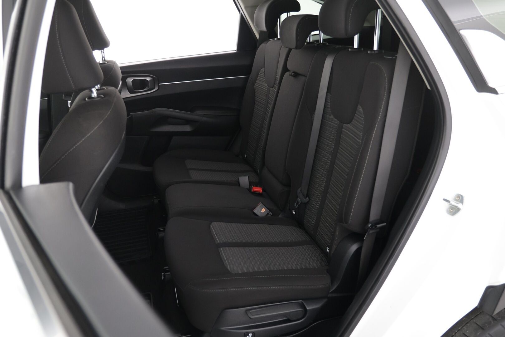 Kia Sorento 2021 1,6 T-GDI Plug-in Hybrid AWD Business Premium AT 7P - | ACC | Koukku | Keyless | Navi | LED |