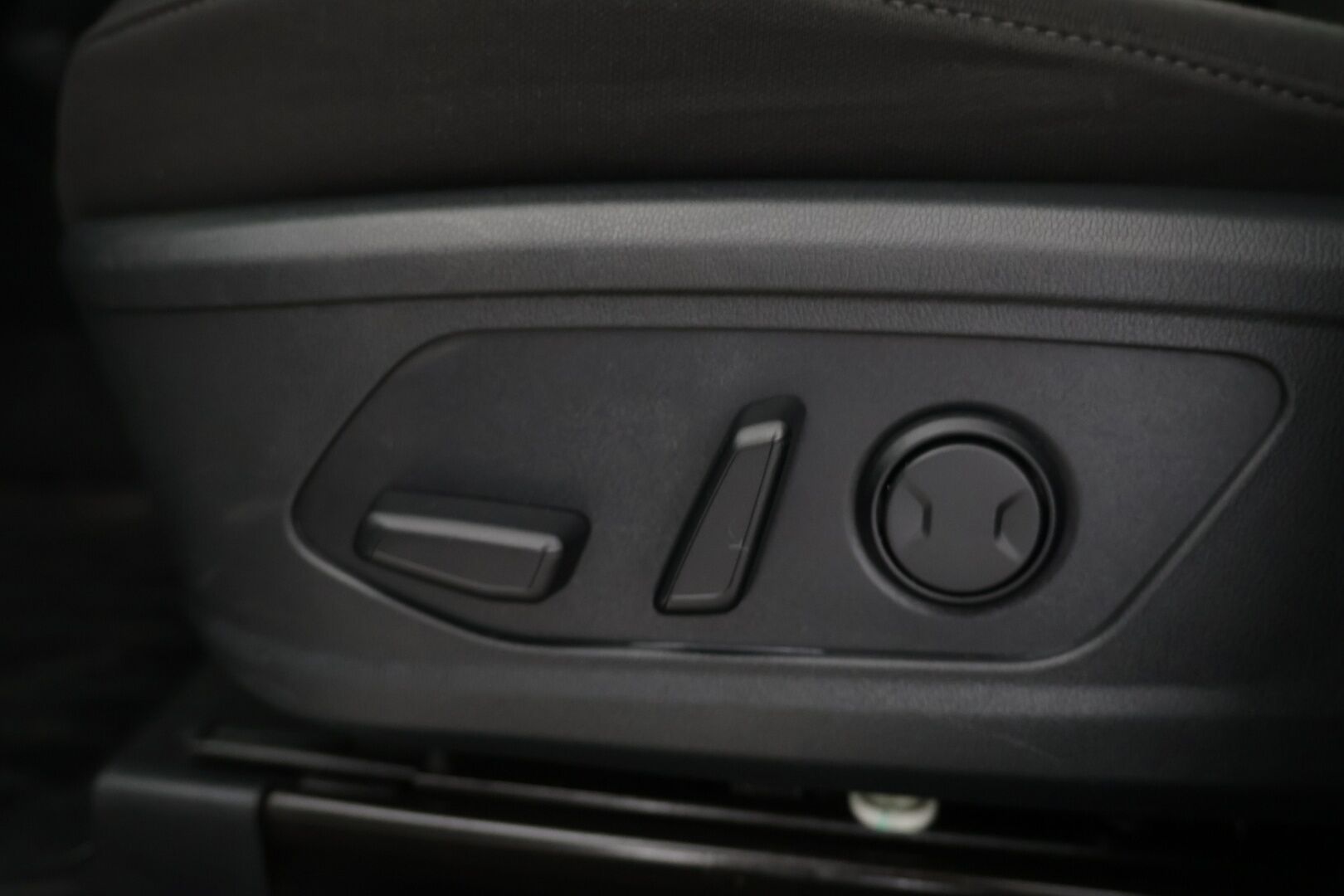 Kia Sorento 2021 1,6 T-GDI Plug-in Hybrid AWD Business Premium AT 7P - | ACC | Koukku | Keyless | Navi | LED |