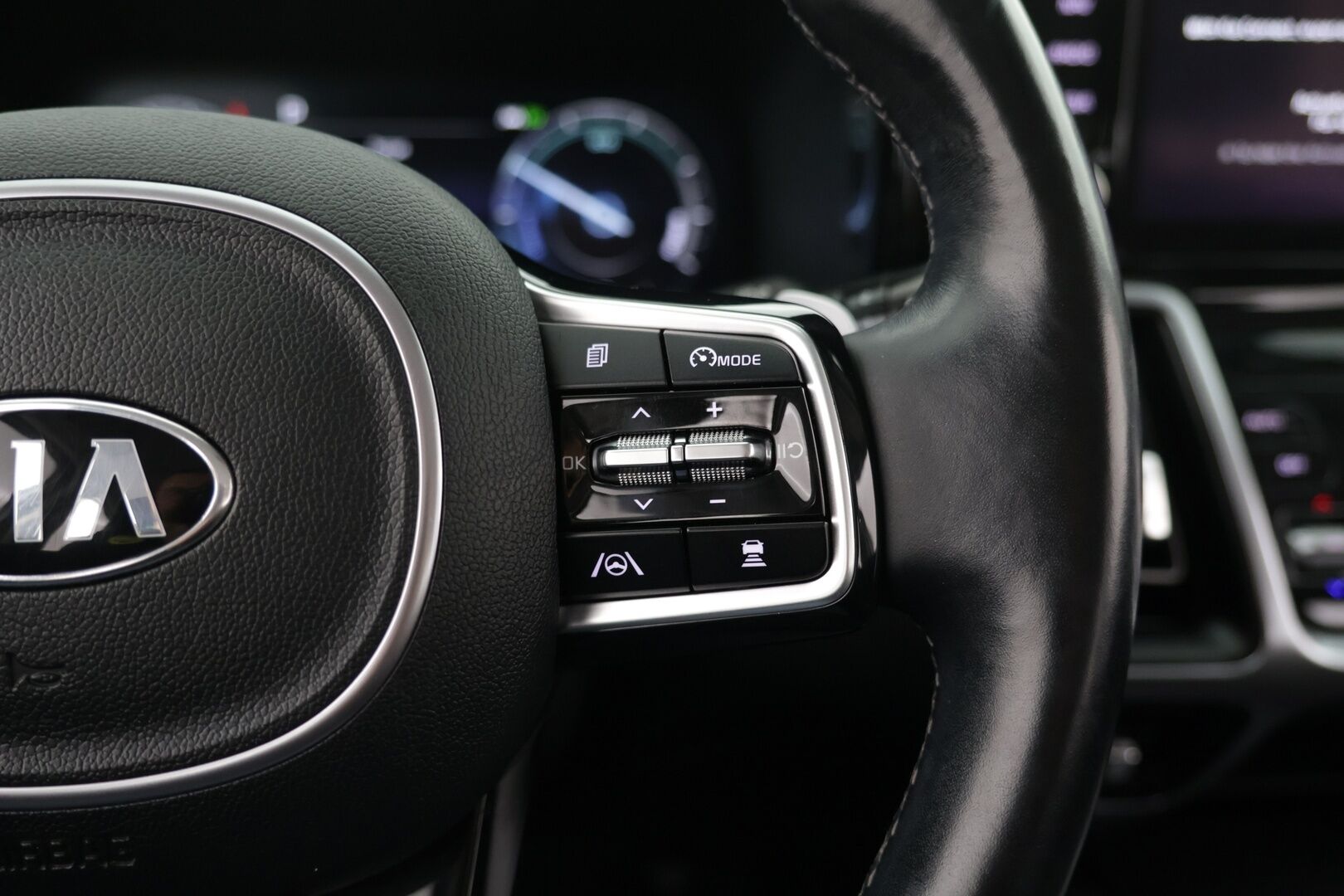 Kia Sorento 2021 1,6 T-GDI Plug-in Hybrid AWD Business Premium AT 7P*/ ACC / Koukku / Keyless / Navi / LED /* - HULLUT AVAJAISHULINAT KORKOTARJOUS 3,29 %