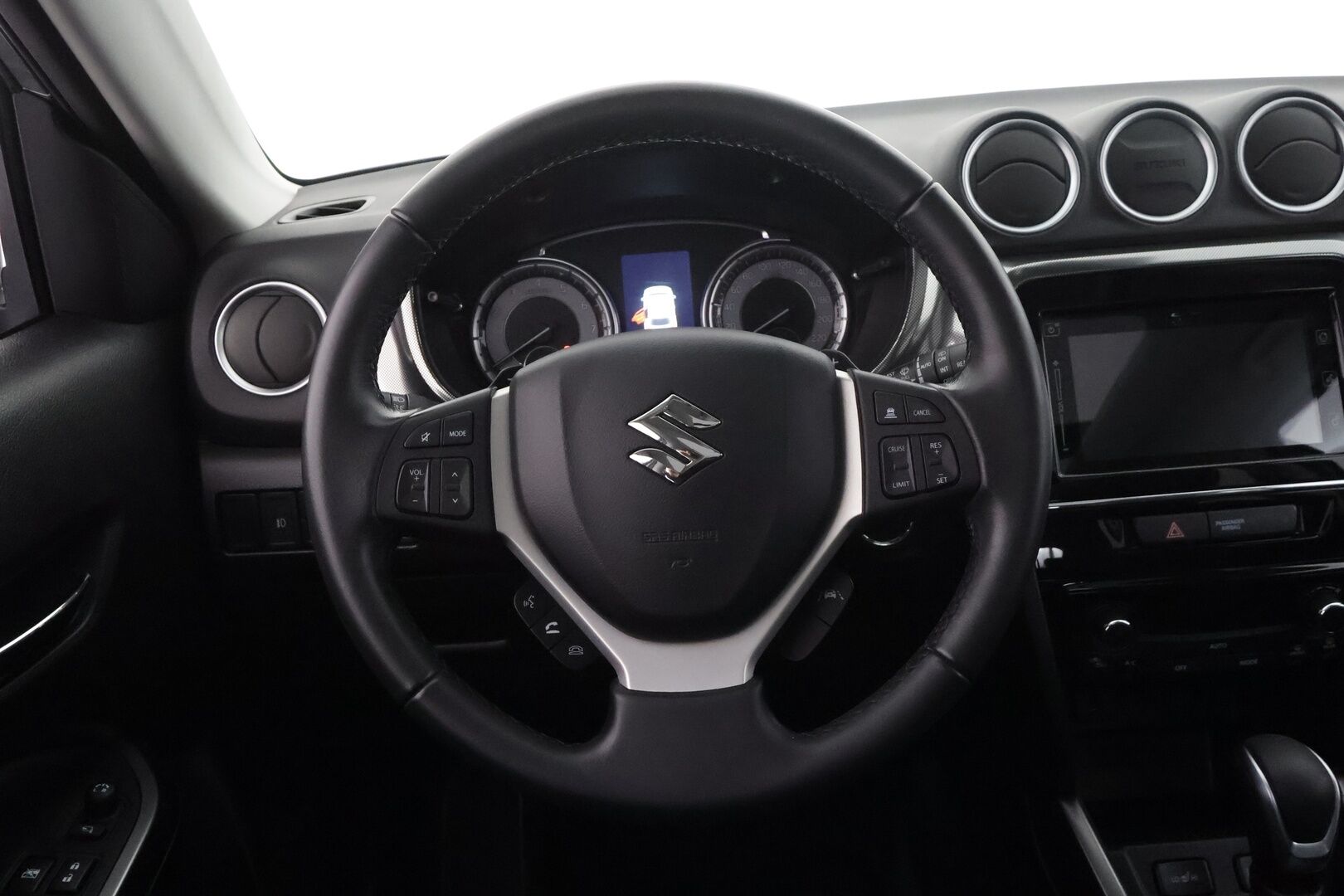 Suzuki Vitara 2024 1,5 HYBRID 4WD GLX+SR 6AGS-aut - | ACC | Panorama | LED | Nahka-alcantara | P.kamera ja tutkat | Navi | BSM | Kaistavahti | Keyless | Bluetooth | Merkkihuollot | 1-om suomiauto |