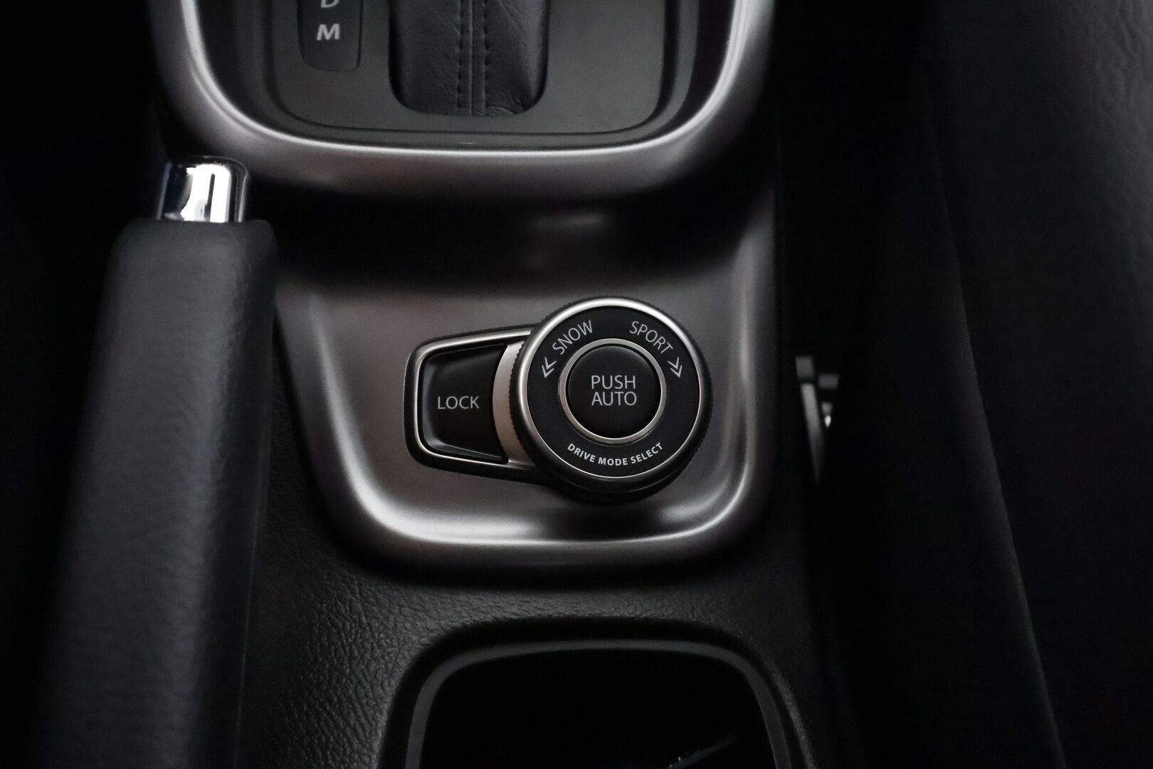 Suzuki Vitara 2024 1,5 HYBRID 4WD GLX+SR 6AGS-aut - | ACC | Panorama | LED | Nahka-alcantara | P.kamera ja tutkat | Navi | BSM | Kaistavahti | Keyless | Bluetooth | Merkkihuollot | 1-om suomiauto |