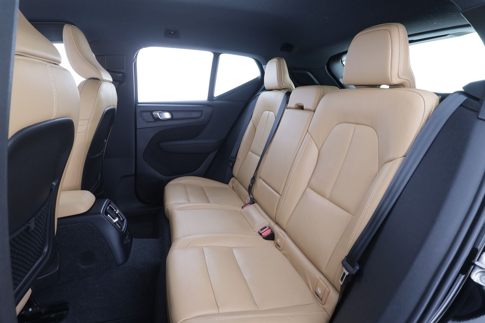 Volvo XC40 2021 T5 TwE Business Inscription aut - | H&K | Webasto | ACC | Full-LED | P.Kamera | Sporttinahat | Navi | Kaistavahti | Katveavustin | Keyless | 1-om Suomi-auto | 2x Latauskaapelit | Kahdet renkaat | Merkkihuollot |