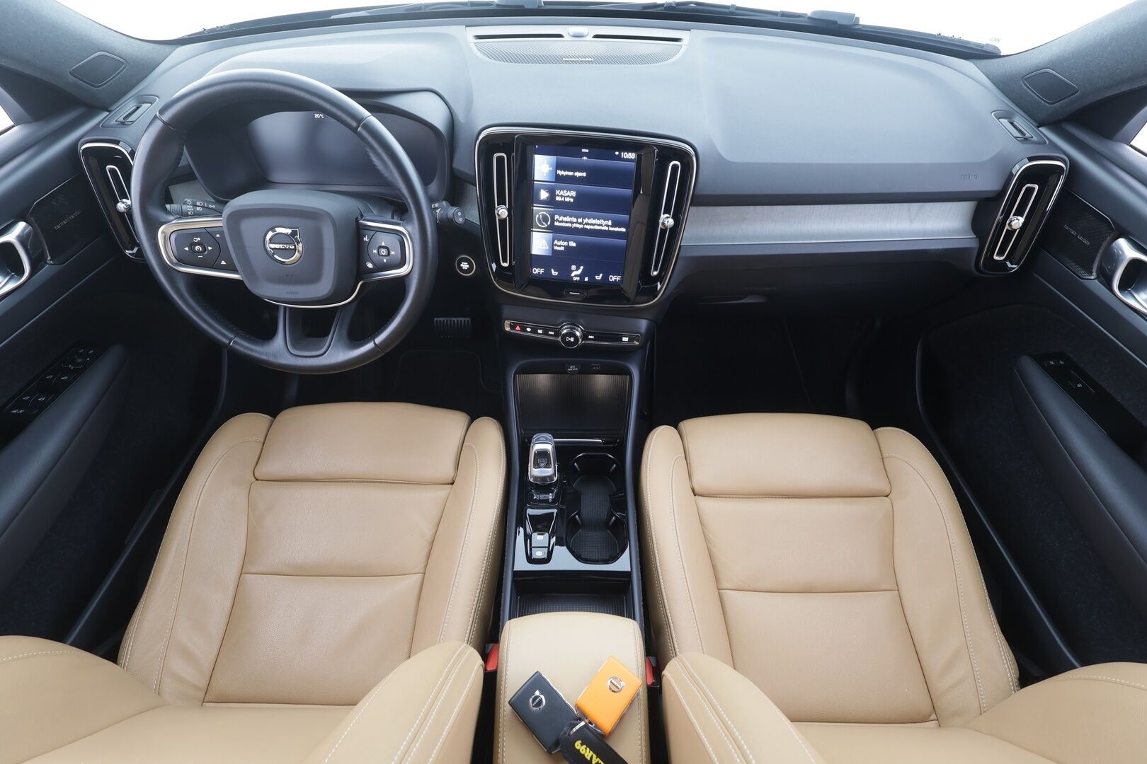 Volvo XC40 2021 T5 TwE Business Inscription aut - | H&K | Webasto | ACC | Full-LED | P.Kamera | Sporttinahat | Navi | Kaistavahti | Katveavustin | Keyless | 1-om Suomi-auto | 2x Latauskaapelit | Kahdet renkaat | Merkkihuollot |
