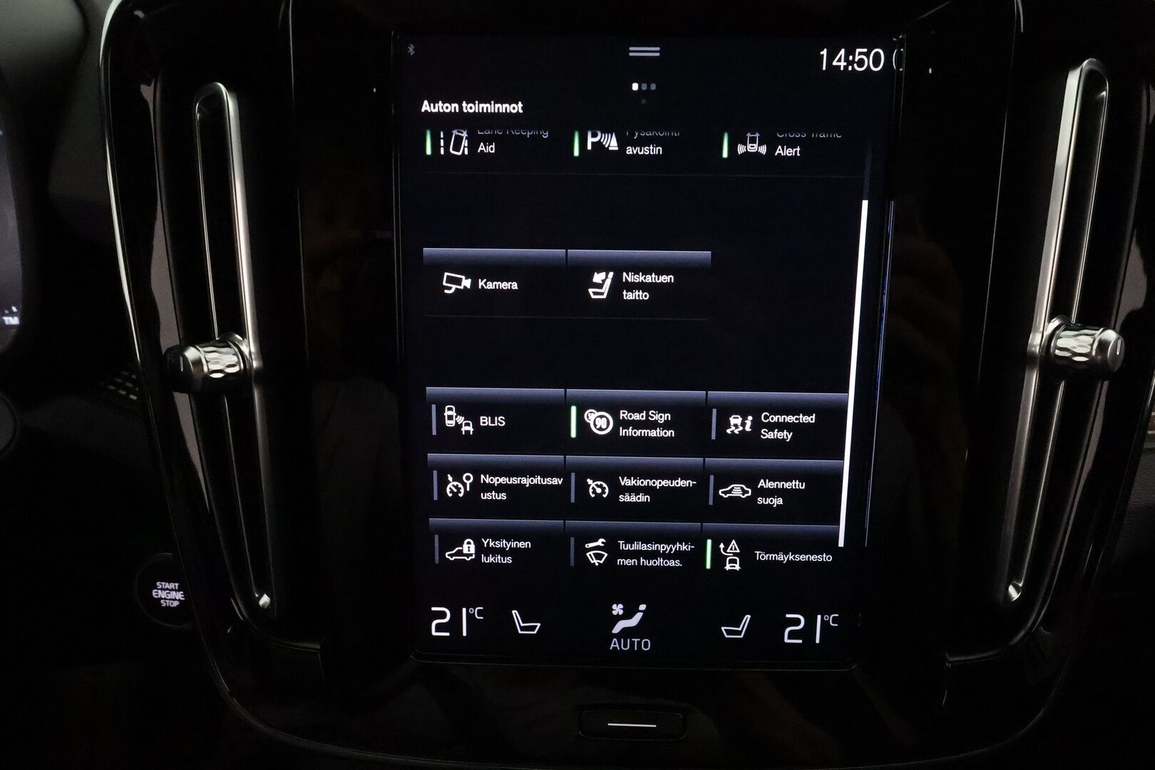 Volvo XC40 2021 T5 TwE Business R-Design aut **H&K / Webasto / Adapt.Vakkari / LED-valot / P.Kamera / Sporttipenkit / Navi / Keyless** - 3,99 % KORKOTARJOUS TÄHÄN AUTOON 31.8. ASTI! - 1-om Suomi-auto / 2x Latauskaapelit / Kahdet Renkaat / Merkkihuollettu!