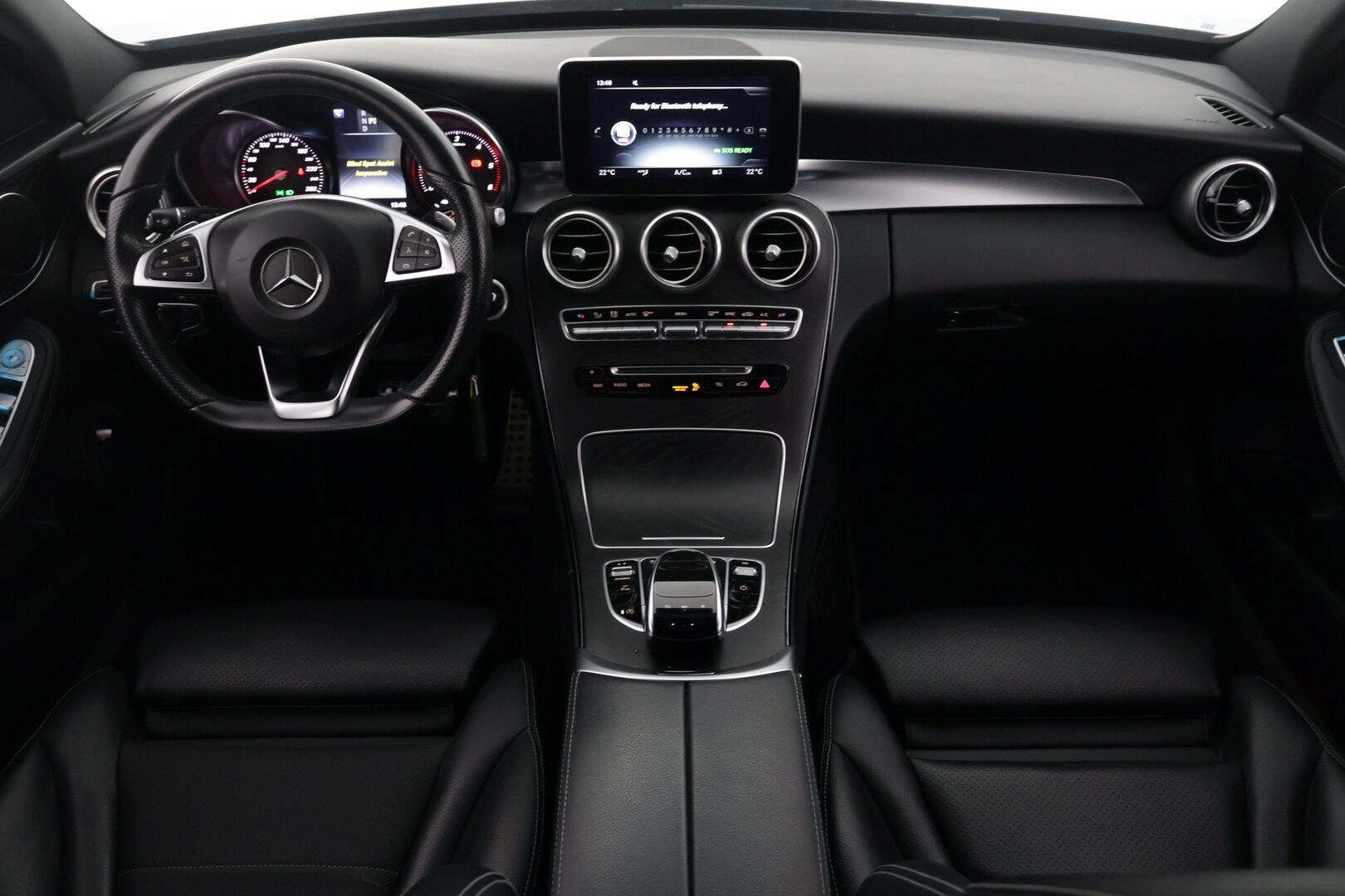 Mercedes-Benz C 2017 220 d T A Business AMG - | AMG-Styling ulko ja sisä | Bliss | P-kamera | Ambient light | 