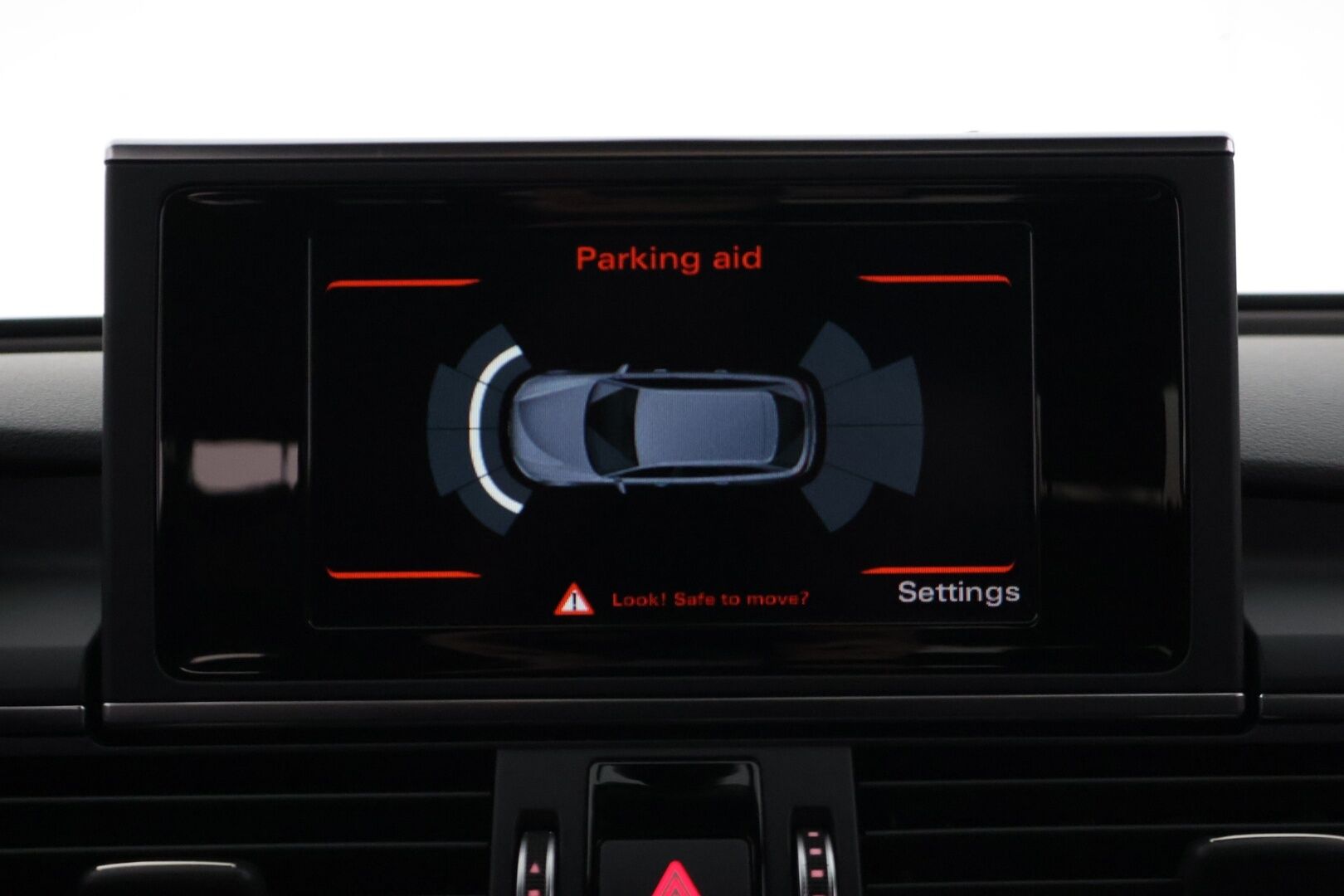 Audi A6 2018 A6 Avant Farmari (AC) 4ov 1968cm3 A *Vakkari / BOSE / Webasto / Sporttipenkit / Koukku / Navi / Musta sisäkatto / Sähkökontti* - *Näyttävä / Neliveto / Farmari*