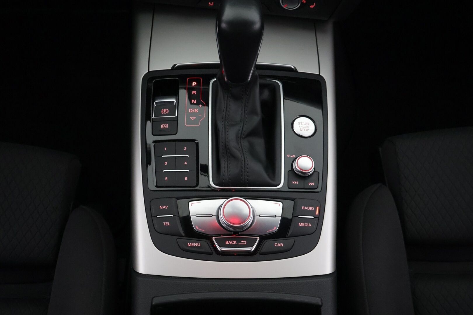 Audi A6 2018 A6 Avant Farmari (AC) 4ov 1968cm3 A *Vakkari / BOSE / Webasto / Sporttipenkit / Koukku / Navi / Musta sisäkatto / Sähkökontti* - *Näyttävä / Neliveto / Farmari*