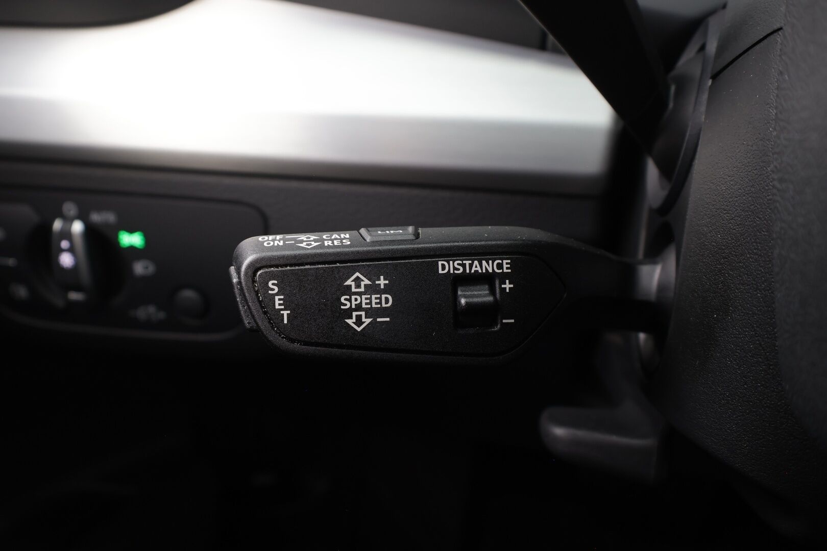 Audi Q5 2022 S line 55 TFSI e 270 kW quattro S tronic - | ACC | 2x S-Line | Matrix | Koukku | Ilma-alusta | Puolinahat | Sporttipenkit | Digimittaristo | P.kamera |