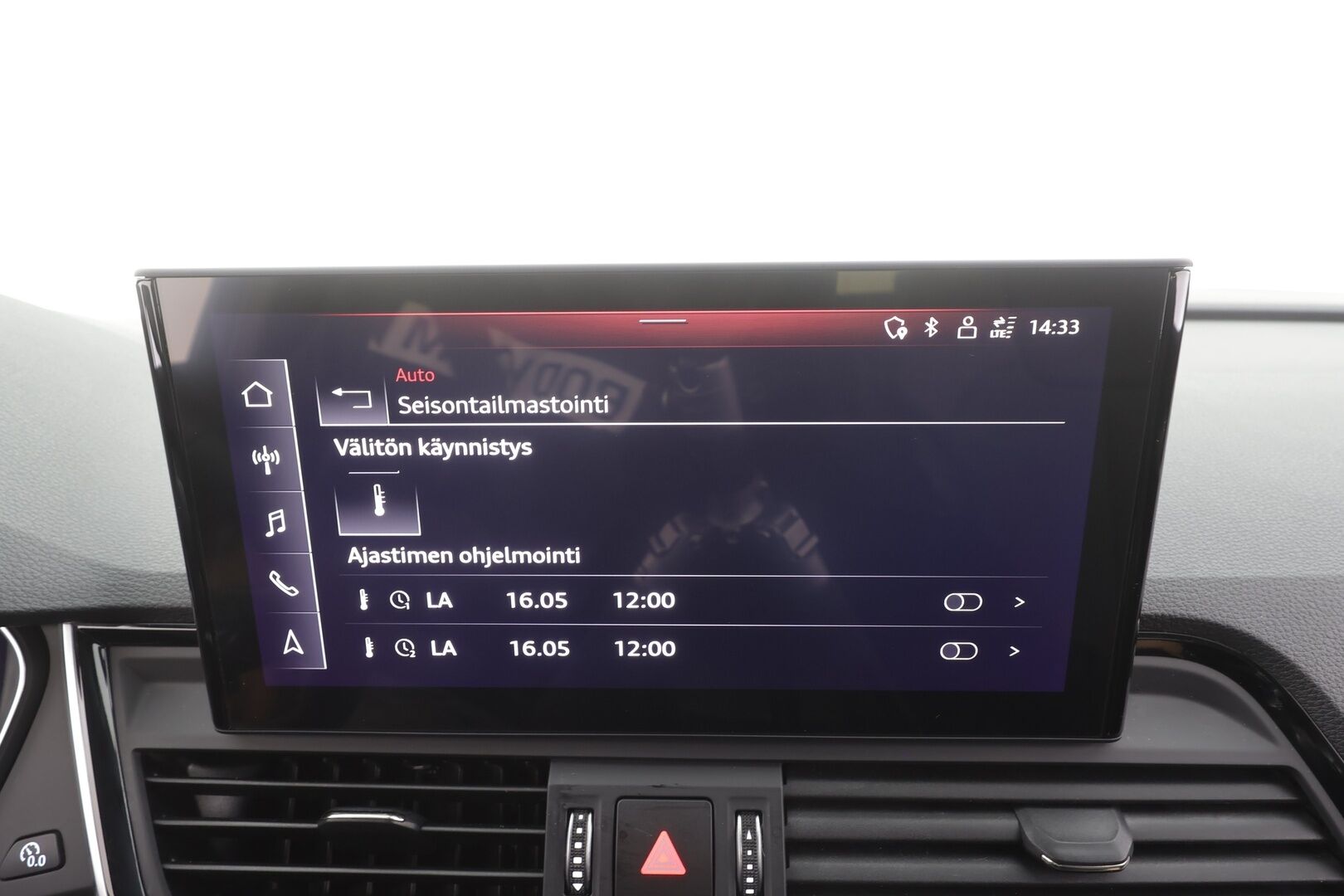 Audi Q5 2022 S line 55 TFSI e 270 kW quattro S tronic - | ACC | 2x S-Line | Matrix | Koukku | Ilma-alusta | Puolinahat | Sporttipenkit | Digimittaristo | P.kamera |
