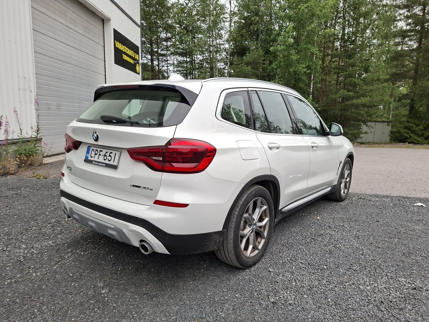 BMW X3 2021 G01 xDrive 30e A Charged Edition xLine **Vakkari / Navi / Sporttipenkit / P.tutkat / TULOSSA! - 3,99 % KORKOTARJOUS TÄHÄN AUTOON - 