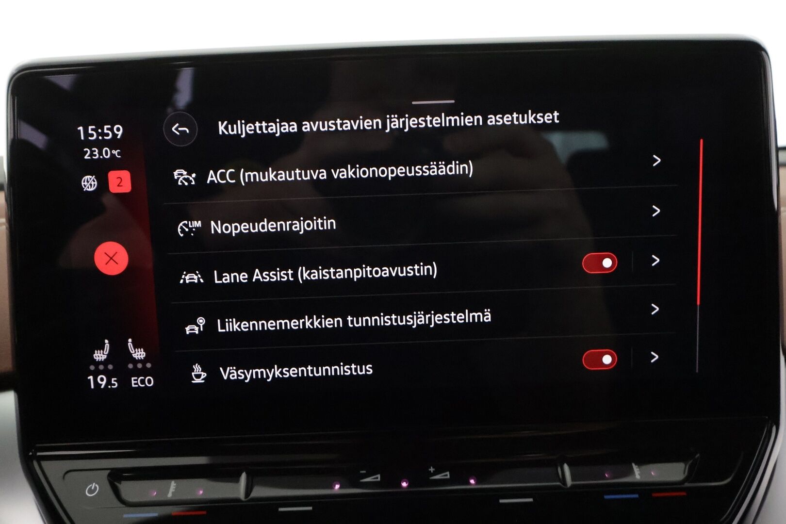 Volkswagen ID.4 2021 Pro Performance 150 kW, akku 77 kWh - | ACC | Lisälämmitin | Koukku | IQ-Light Matrix LED P.Kamera | Puolinahat | Ratinlämmitys | Keyless | Apple&Android | 1.Om Suomi-auto | Kahdet Renkaat | Merkkihuollettu |