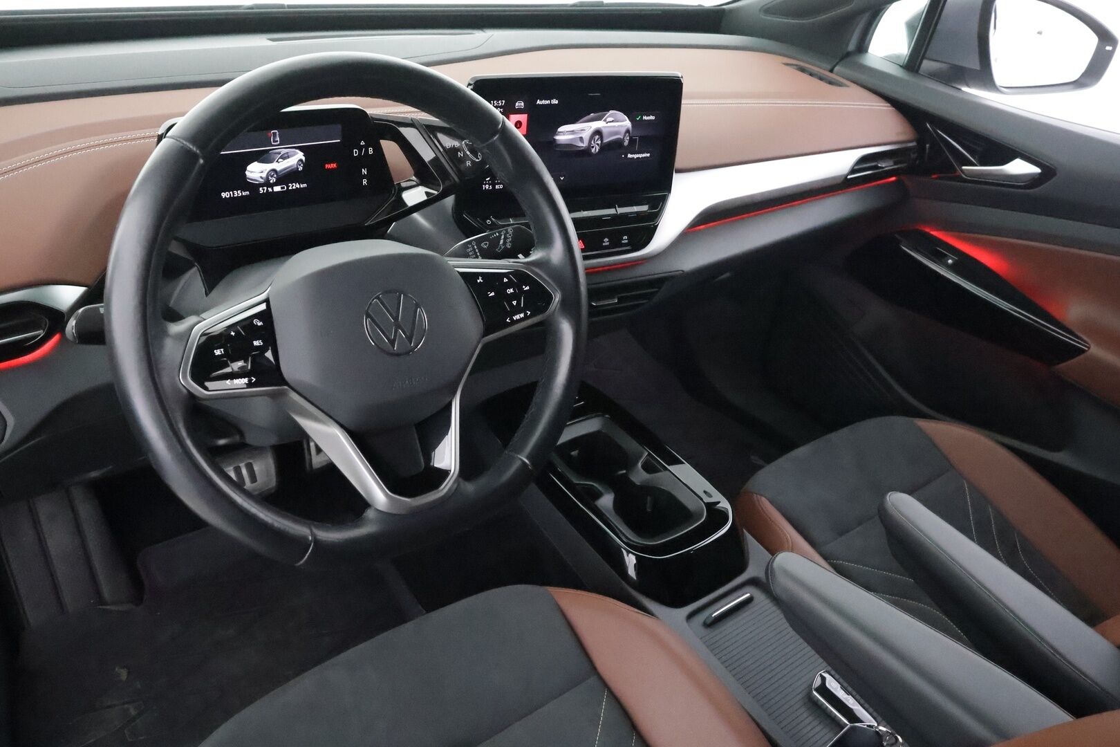 Volkswagen ID.4 2021 Pro Performance 150 kW, akku 77 kWh - | ACC | Lisälämmitin | Koukku | IQ-Light Matrix LED P.Kamera | Puolinahat | Ratinlämmitys | Keyless | Apple&Android | 1.Om Suomi-auto | Kahdet Renkaat | Merkkihuollettu |