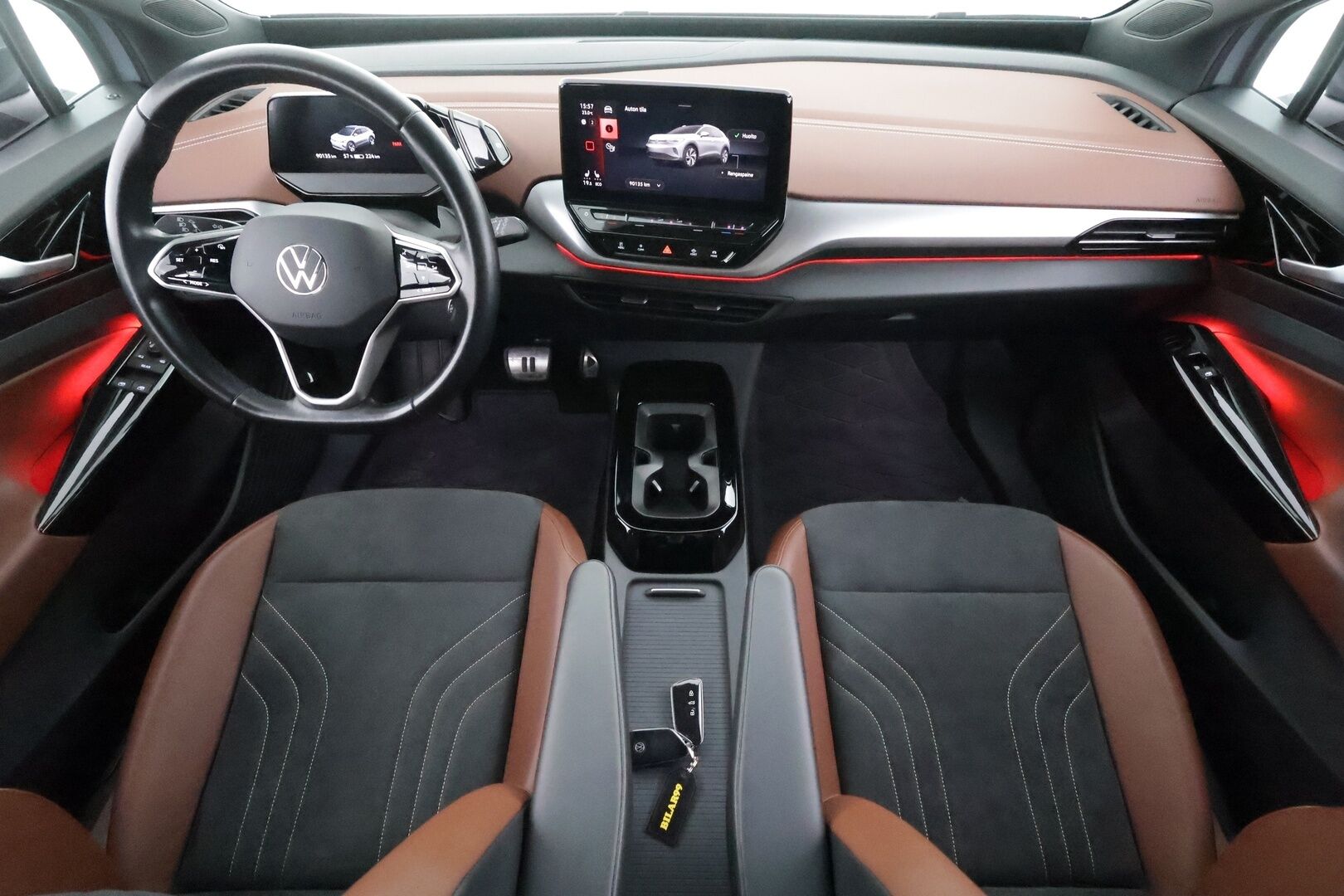 Volkswagen ID.4 2021 Pro Performance 150 kW, akku 77 kWh - | ACC | Lisälämmitin | Koukku | IQ-Light Matrix LED P.Kamera | Puolinahat | Ratinlämmitys | Keyless | Apple&Android | 1.Om Suomi-auto | Kahdet Renkaat | Merkkihuollettu |