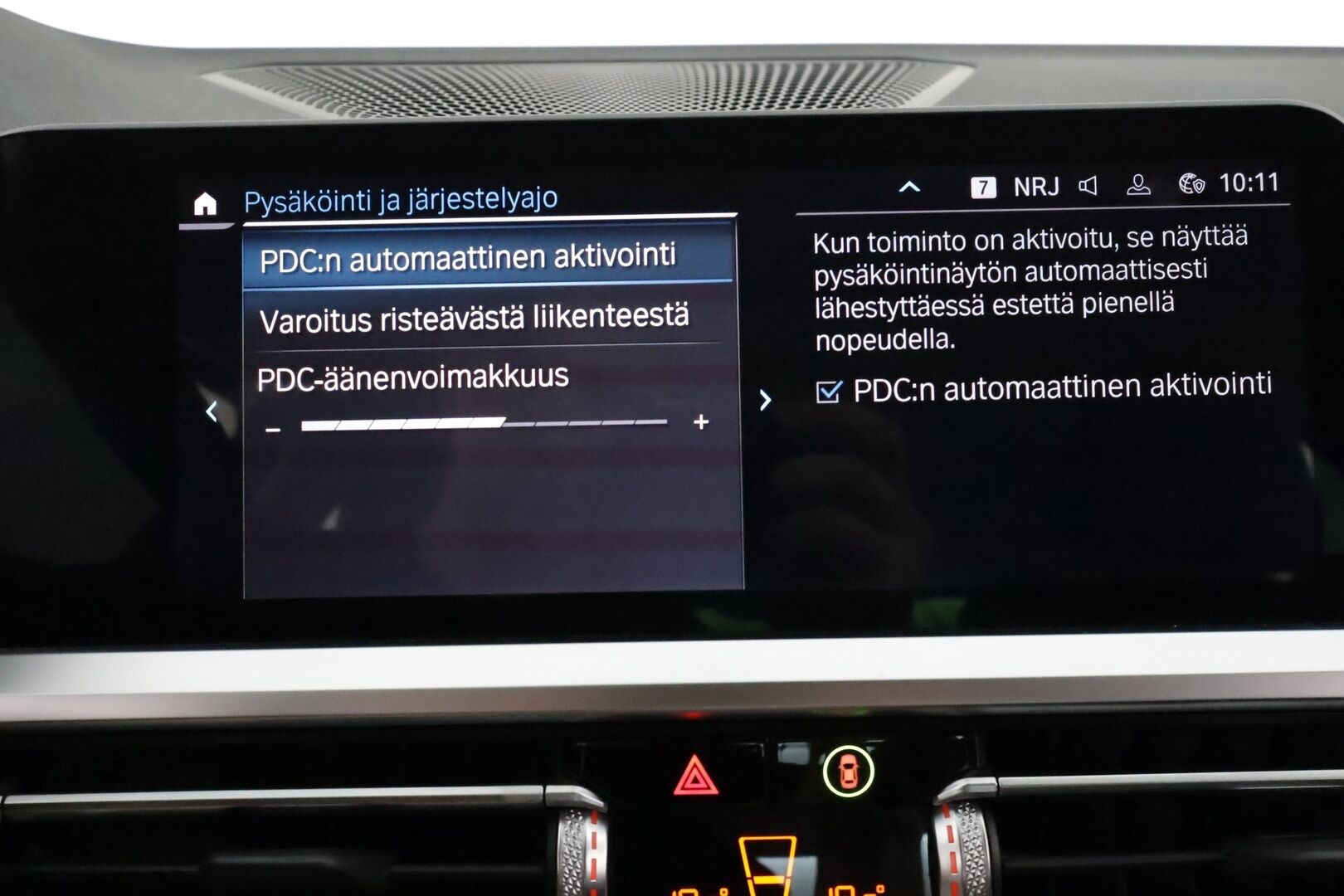 BMW 320 2021 G20 Sedan 320e A Charged Edition **Adapt.Vakkari / Harman/Kardon / LED-valot / P.Tutkat / Sportpenkki Muistilla / Navi** - 1-om Suomi-auto / Merkkihuollettu / 2x Latauskaapelit / Kahdet Renkaat