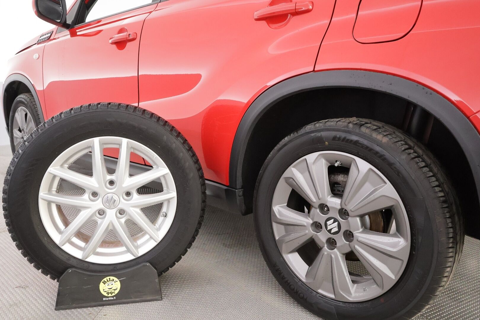 Suzuki Vitara 2022 1,4 BOOSTERJET 4WD GL+ HYBRID * Suomi-auto / ACC / LED / P.Kamera / Kaistavahti / Sisätilanlämmitin * - * Suomi-auto / Kahdet Renkaat / Särmä huoltohistoria * - HULLU BLACKWEEK KORKOTARJOUS 2,49%