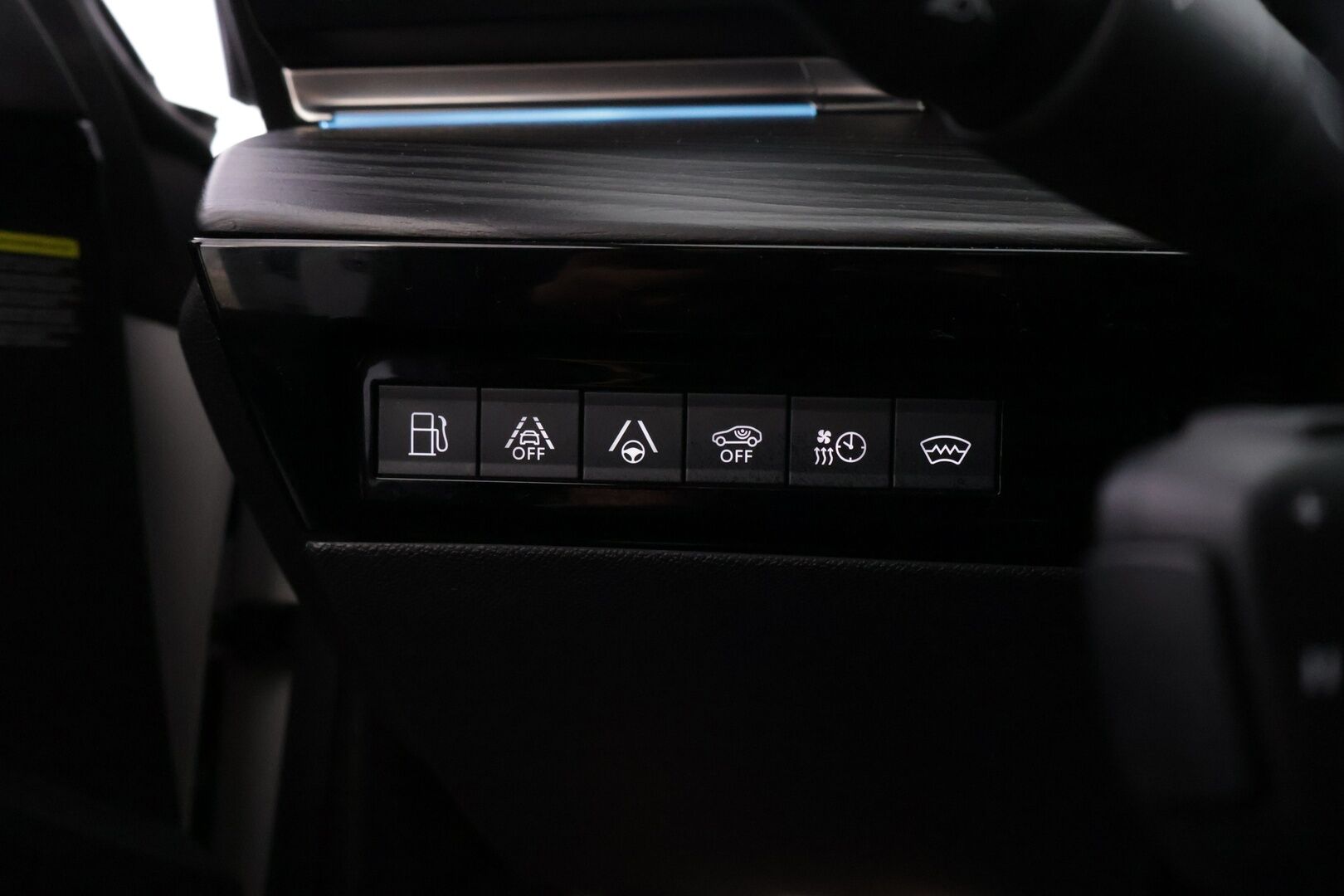 Peugeot 508 2021 SW PSE Hybrid4 360 EAT8 Peugeot *Sport Engineered / ACC / Focal / Night Vision / Hierovat penkit / 360-Kamera / LED* - 360hv! / Kahdet tyylikkäät OEM vanteet! / Merkkirenkaat / Merkkihuollettu - HULLU BLACKWEEK KORKOTARJOUS 2,49%