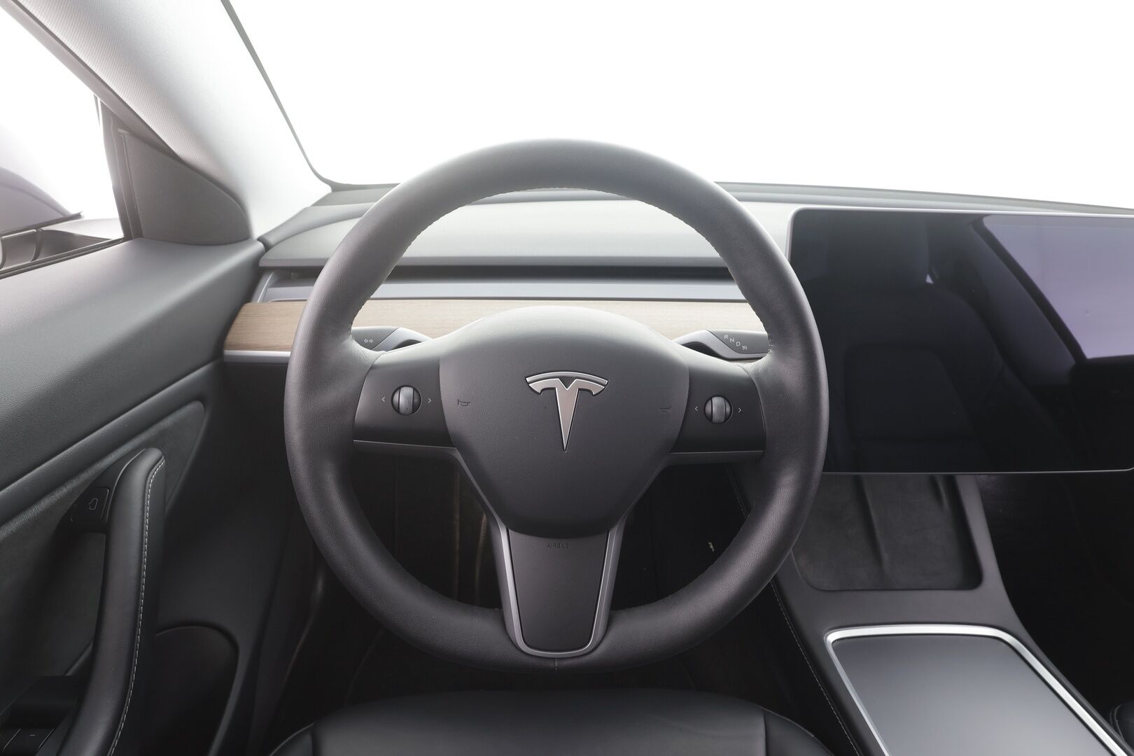 Tesla Model 3 2021 Long Range - | Koukku | ILP | Lasikatto | ACC | Matrix-LED | P.Kamera | Muistipenkki | Premium Audio | Navi | Kaistavahti | Keyless | Premium Connectivity | 1-om Suomi-auto | 2x Latauskaapelit | Kahdet renkaat |