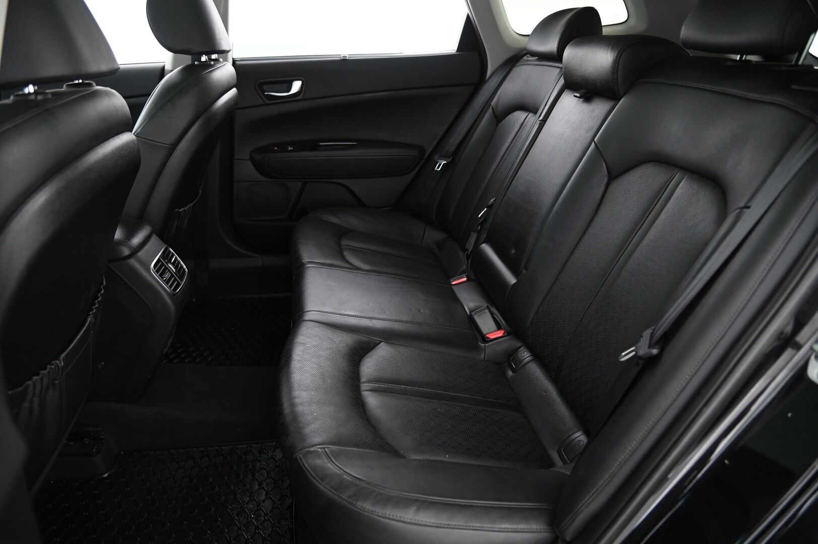 Kia Optima 2018 Business Luxury Sw A/T  *ACC/  Panorama/  Nahat/  H&K/  Ilmastoidut istuimet*
