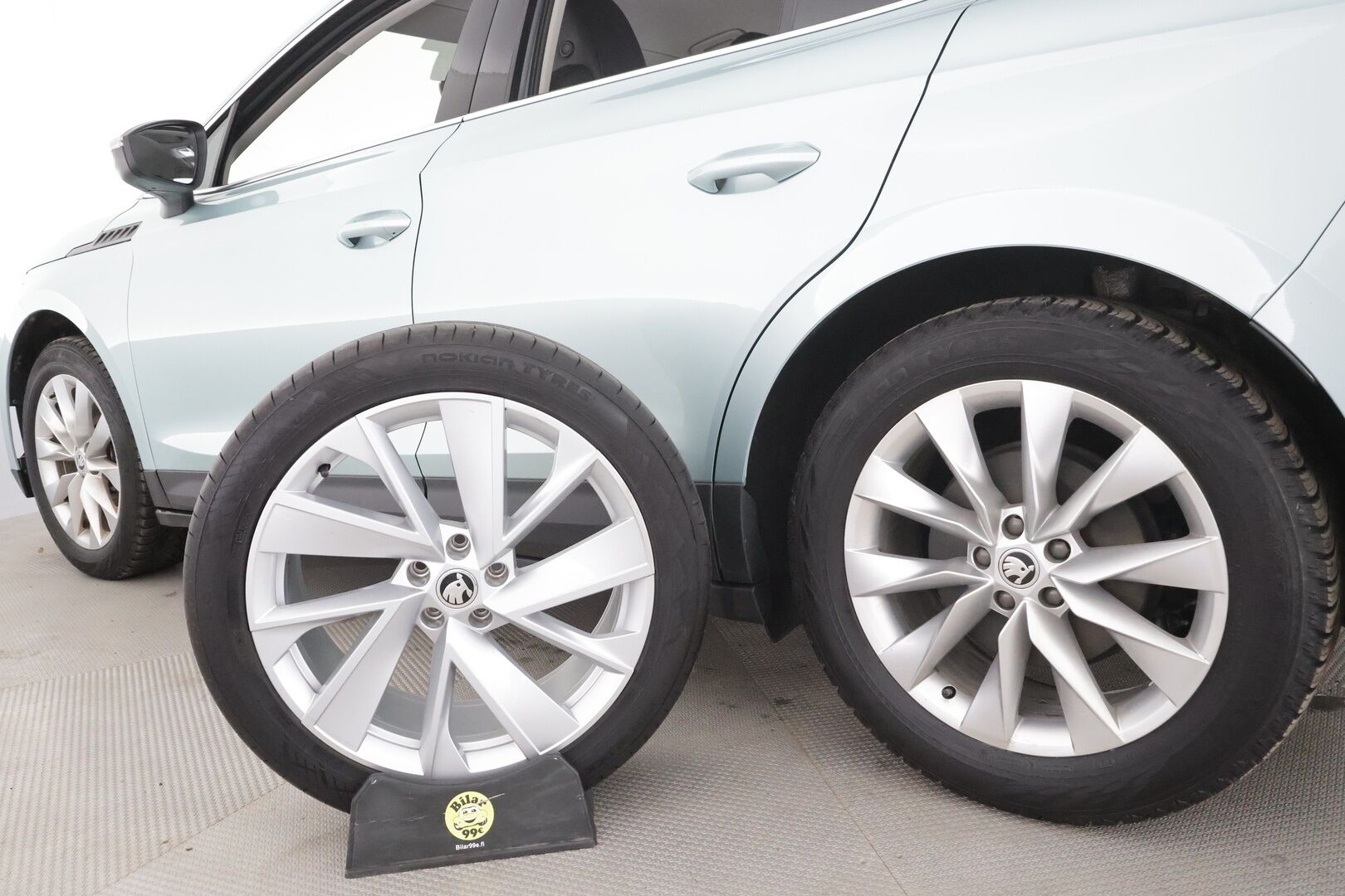 Skoda Enyaq 2021 80 Launch Edition iV * ILP / Koukku / ACC / LED / P.Kamera / Navi / Kaistavahti / Digimittaristo * - Suomi-auto / Kahdet renkaat 