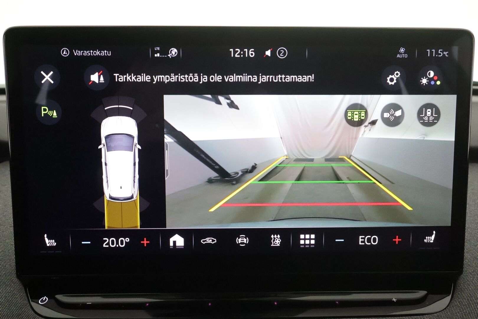 Skoda Enyaq 2021 80 Launch Edition iV * ILP / Koukku / ACC / LED / P.Kamera / Navi / Kaistavahti / Digimittaristo * - Suomi-auto / Kahdet renkaat 