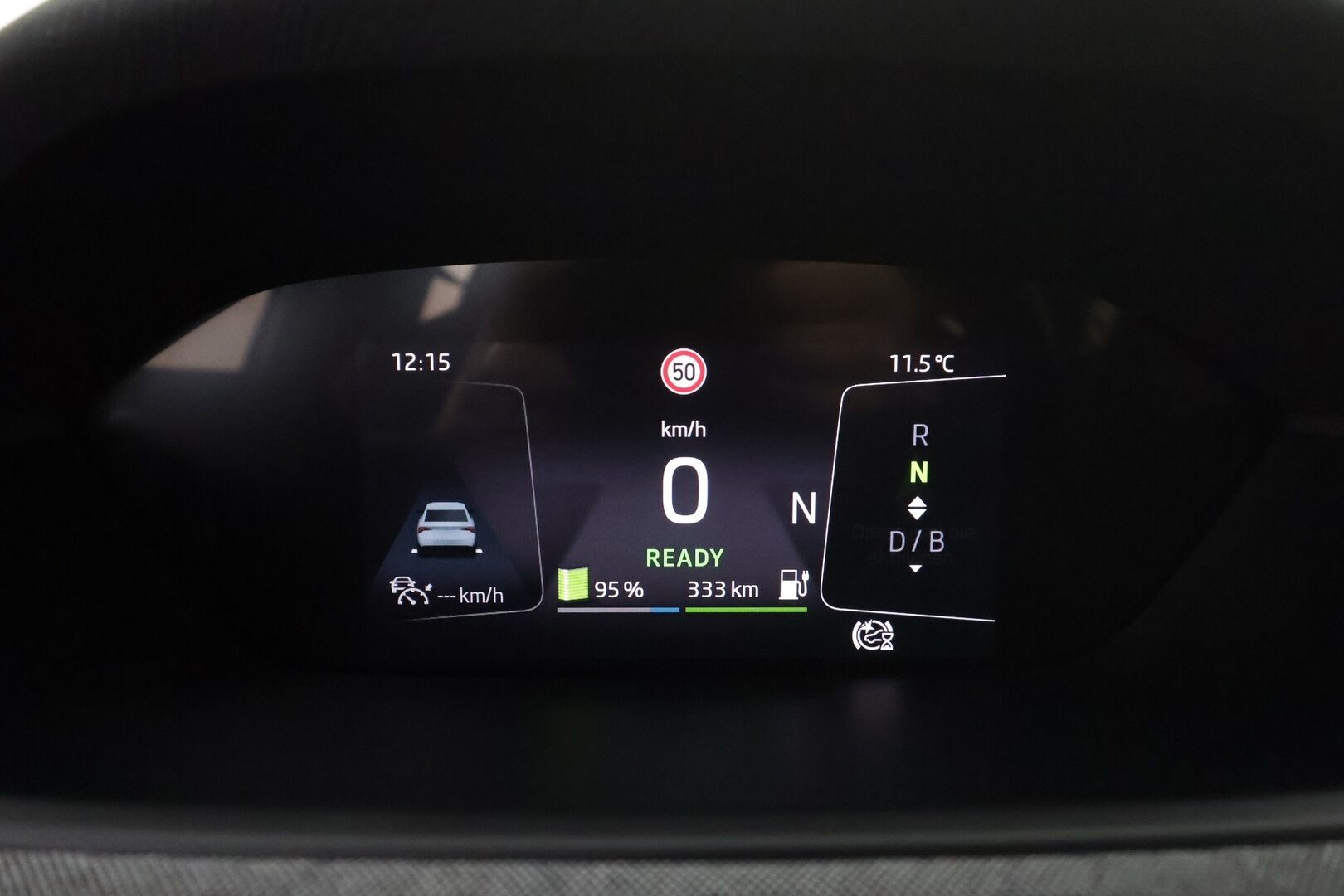 Skoda Enyaq 2021 80 Launch Edition iV * ILP / Koukku / ACC / LED / P.Kamera / Navi / Kaistavahti / Digimittaristo * - Suomi-auto / Kahdet renkaat 