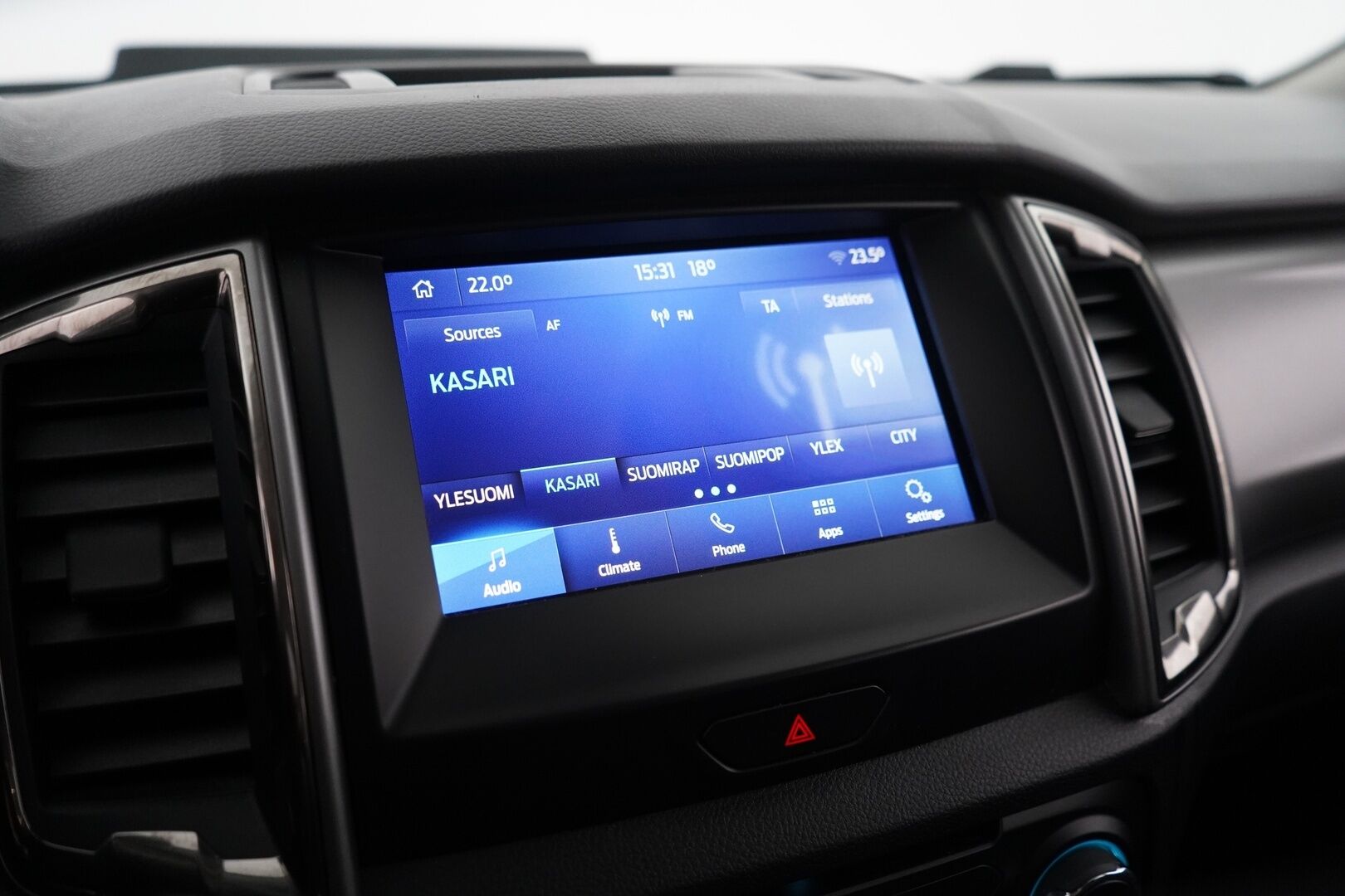 Ford Ranger 2020 Double Cab 2,0 TDCi 170 hp A10 4x4 XLT *Suomen hienoin! / Webasto kauk. / Koukku / Lisävalot / Vetotapakytkentä / Ford Pass Connect / Kaistavahti* - HULLUT AVAJAISHULINAT KORKOTARJOUS 3,29 %