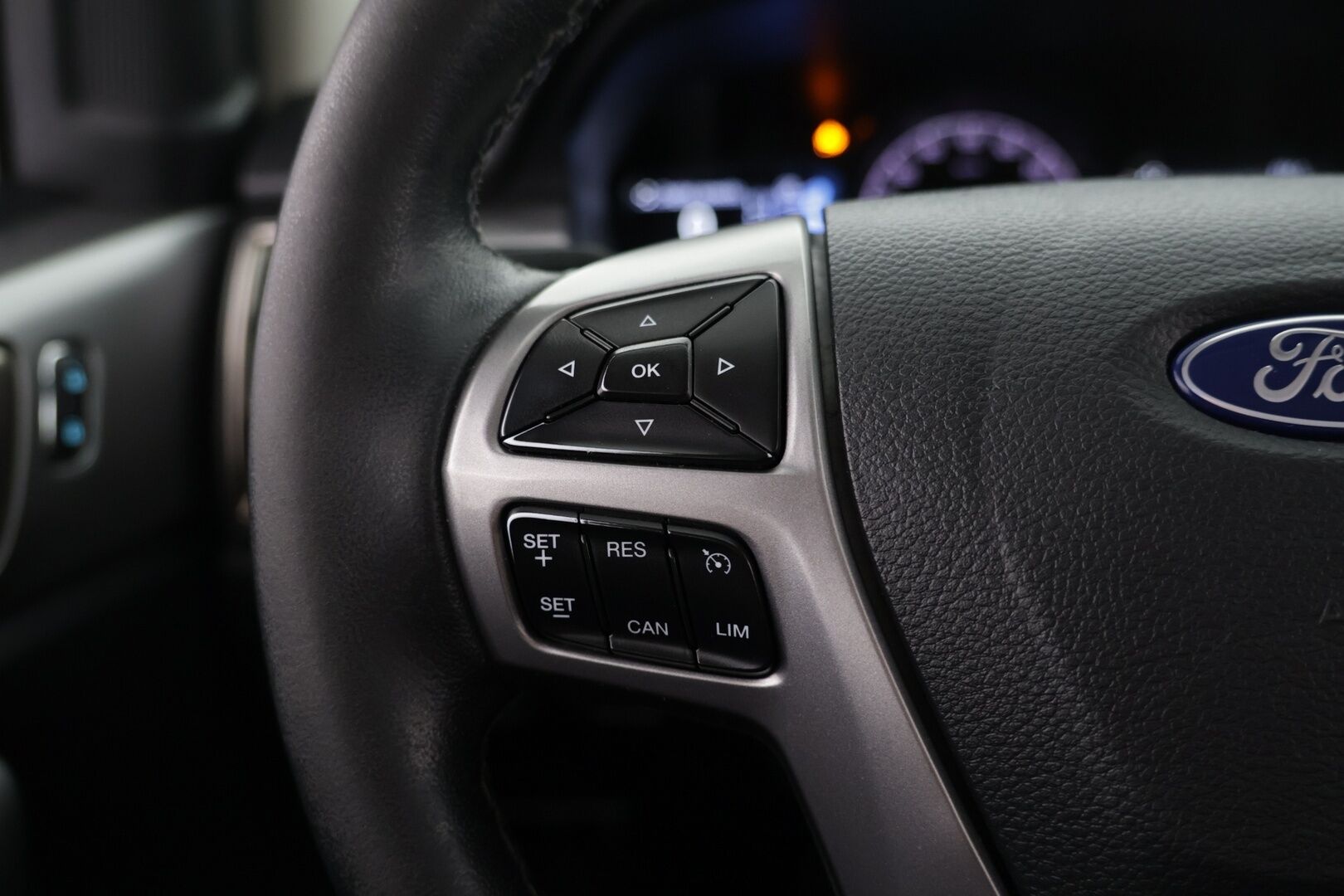Ford Ranger 2020 Double Cab 2,0 TDCi 170 hp A10 4x4 XLT - Aivan jäätävilla varusteilla| Webasto kauk. | Koukku | Lisävalot | Vetotapakytkentä | Ford Pass Connect | Kaistavahti |