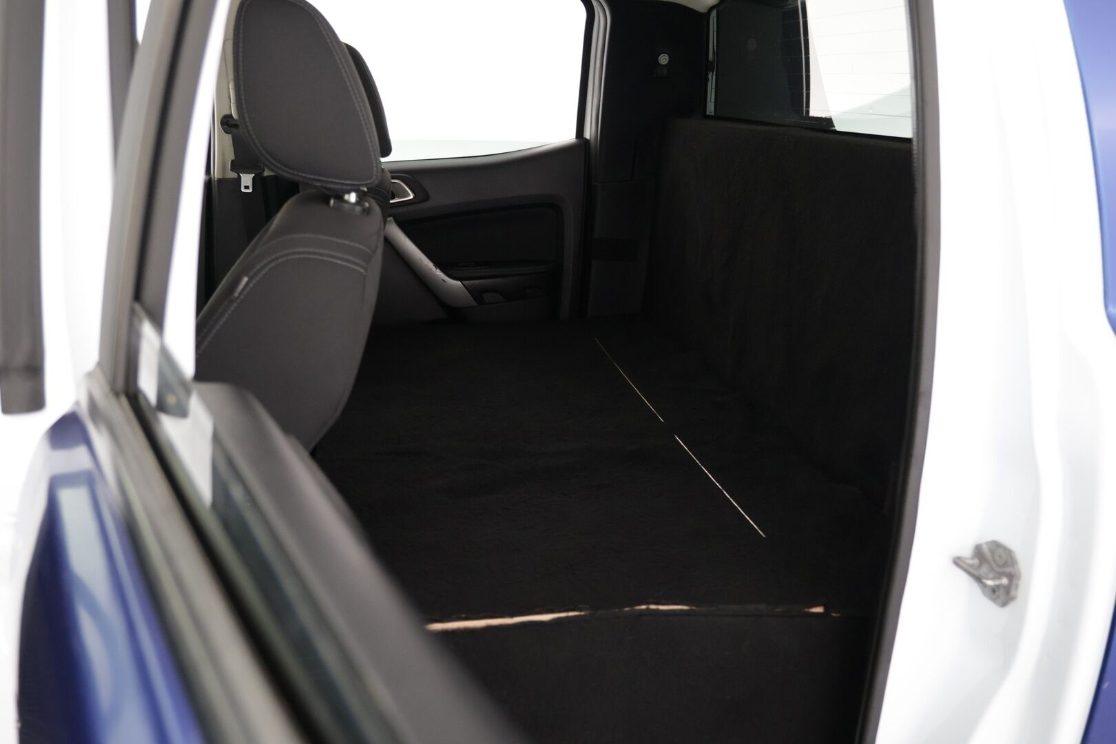 Ford Ranger 2020 Double Cab 2,0 TDCi 170 hp A10 4x4 XLT - Aivan jäätävilla varusteilla| Webasto kauk. | Koukku | Lisävalot | Vetotapakytkentä | Ford Pass Connect | Kaistavahti |