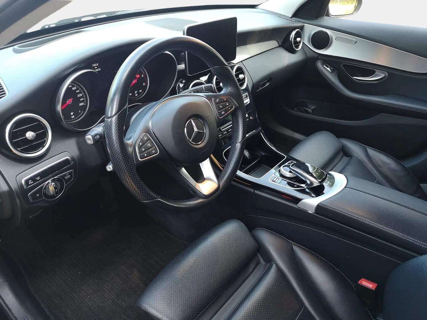 Mercedes-Benz C 2015 220 d 4Matic A Premium Business / Adapt.vakkari / Adapt.LED / HUD /  Sporttinahat - P-kamera / Comand Navi / Sisävalopaketti / Lohkolämmitin / Tulossa myyntiin! 