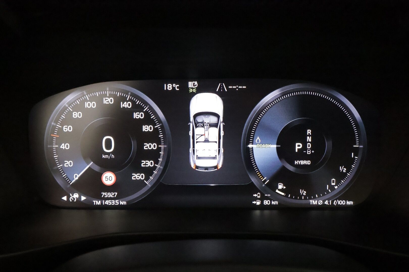 Volvo XC40 2021 T5 TwE Business Inscription aut **Adapt.vakkari / Full LED / Muistipenkki / 360° / Webasto / Navi / KeylessGo** - 3,99 % KORKOTARJOUS TÄHÄN AUTOON - 1.Om Suomi-auto / Kahdet renkaat aluvanteilla / Merkkihuollettu / Sähköpenkit / Penkinlämmittimet takana / Tuulilasin lämmitin / BLIS / Koukku