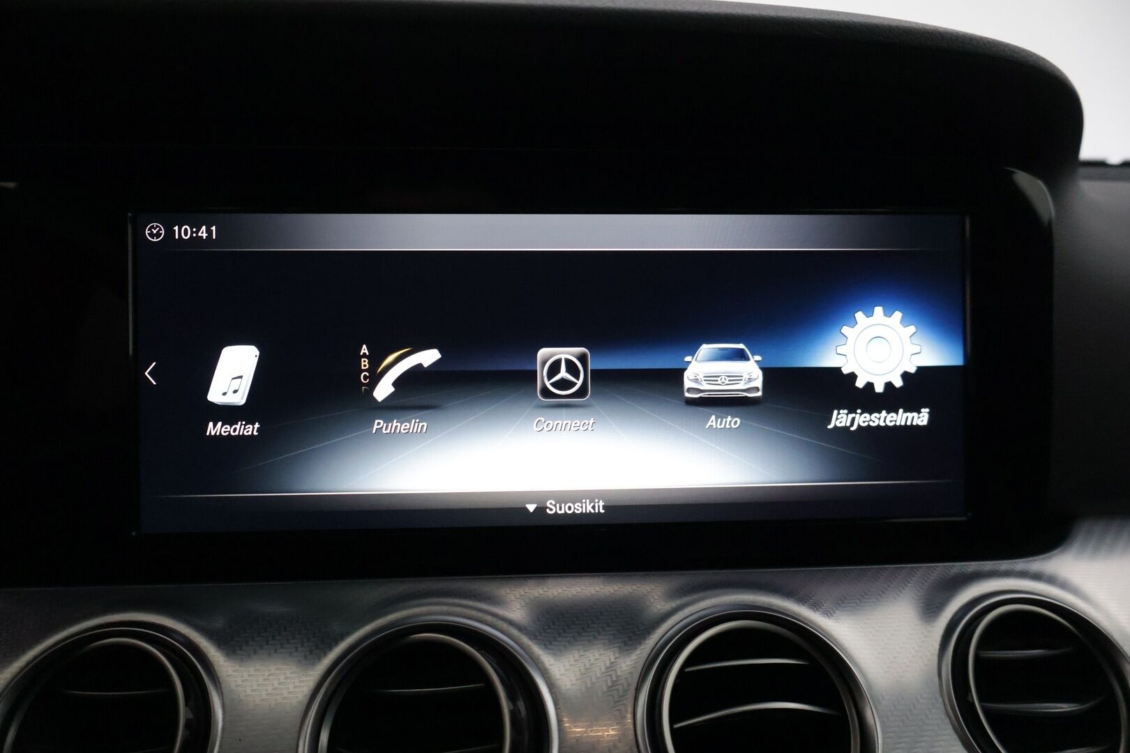 Mercedes-Benz E 2017 220 d 4Matic T A All-Terrain * Distronic+ / Webasto / Ilma-Alusta / Sähkökontti / Vetokoukku / P-Kamera* - Adapt. Cruise / 2x Vanteet & Renkaat / Hyvin huollettu! - HULLUT AVAJAISHULINAT KORKOTARJOUS 3,29 %