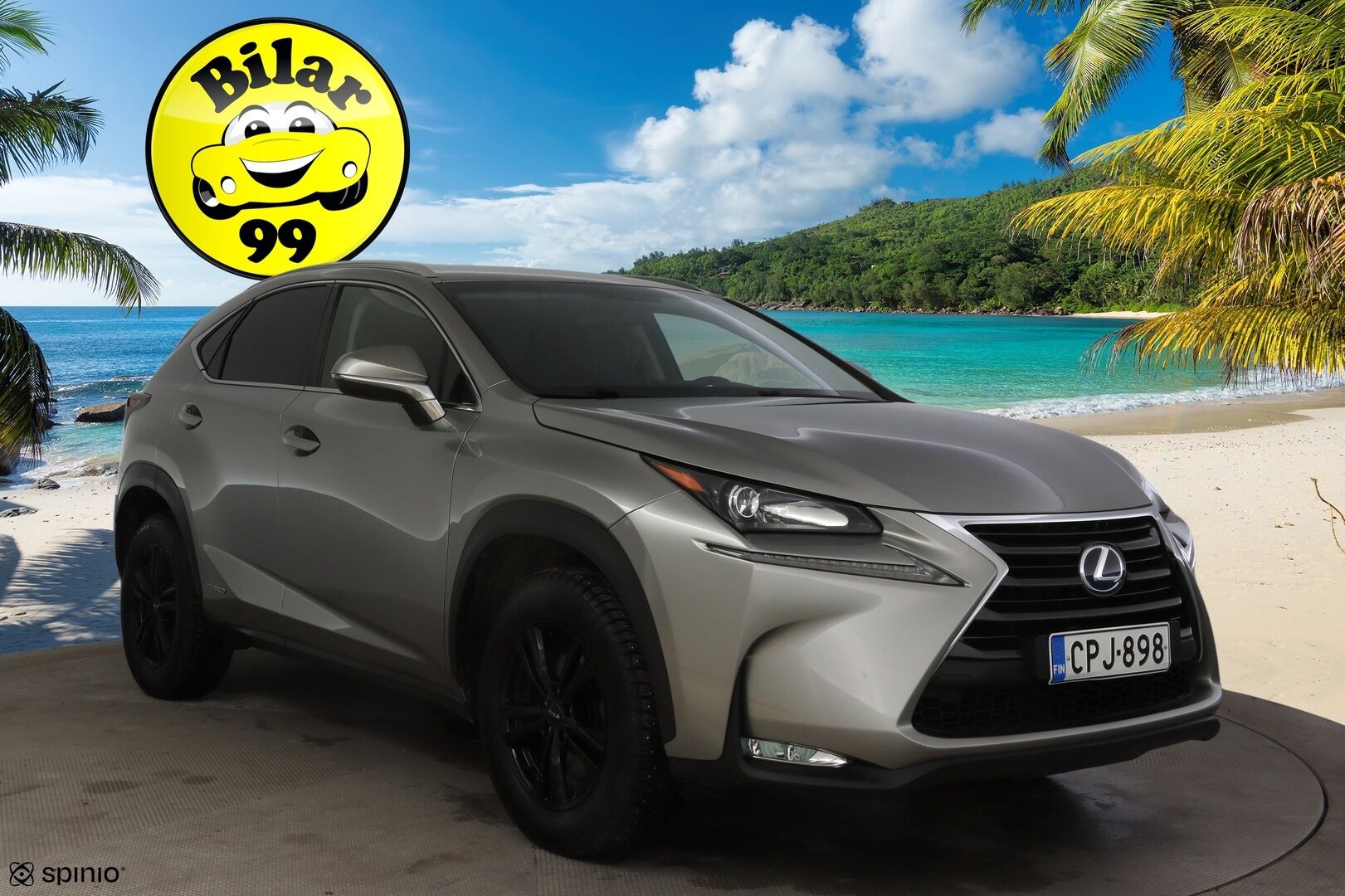 Lexus NX 2016 300h Hybrid A AWD Comfort * Webasto / LED / P.Kamera / Puolinahat / Navi / Bluetooth / Vakkari * - Kahdet renkaat