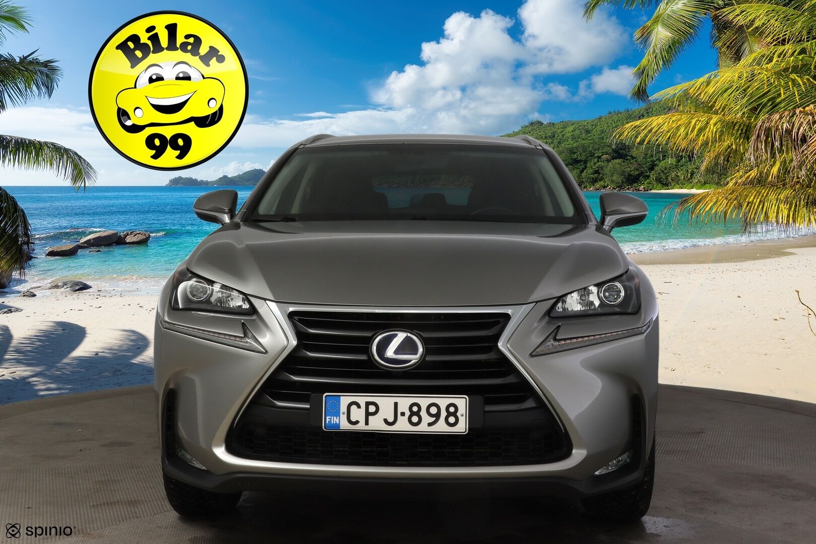 Lexus NX 2016 300h Hybrid A AWD Comfort * Webasto / LED / P.Kamera / Puolinahat / Navi / Bluetooth / Vakkari * - Kahdet renkaat