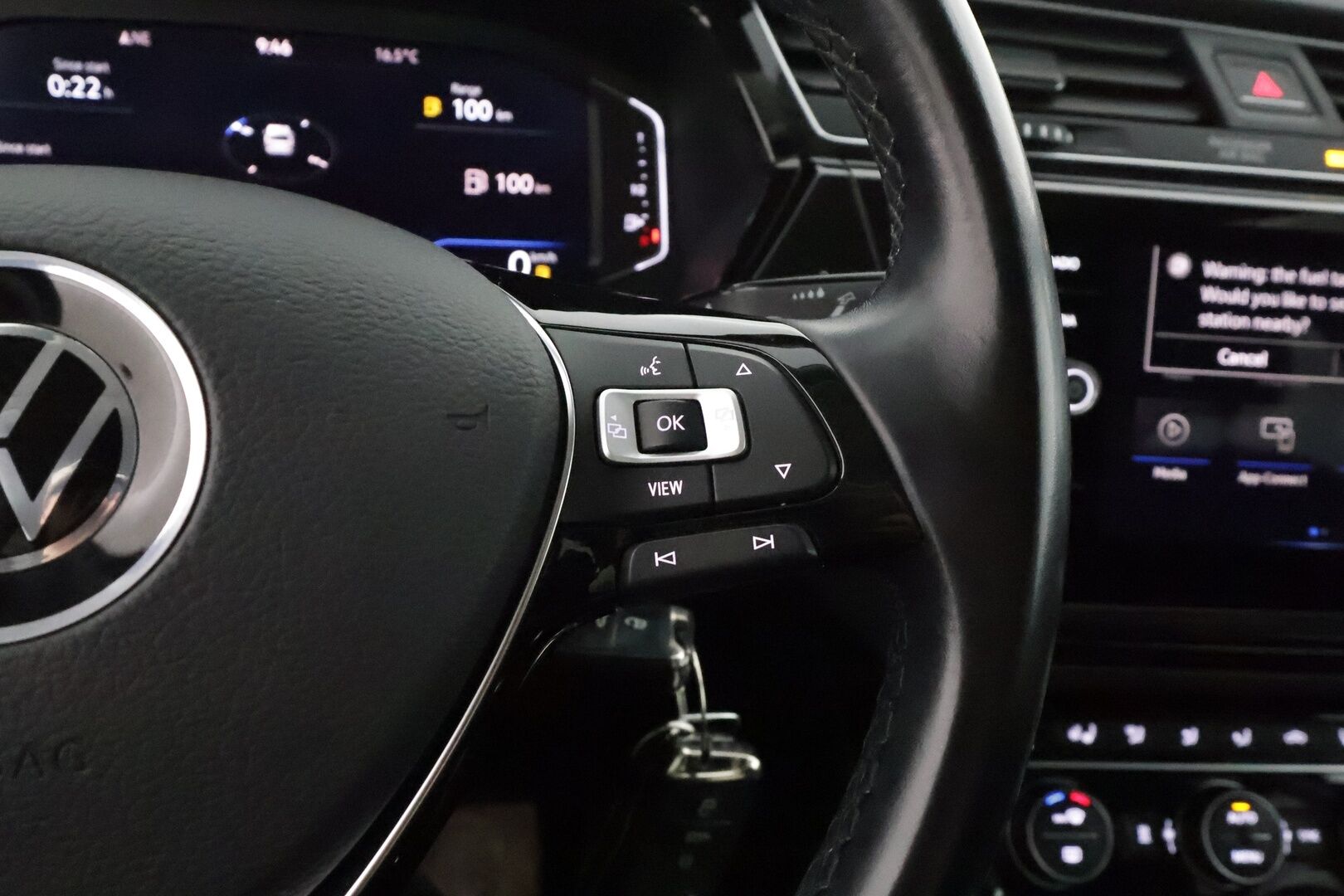 Volkswagen Touran 2021 Style 1,5 TSI EVO 110kW DSG 7-hlö **Webasto / Digimittari / LED / P-kamera / Adapt.Vakkari / Ratinlämmitin** - 3,99 % KORKOTARJOUS TÄHÄN AUTOON - 1-Om Suomi-auto / Merkkihuollettu