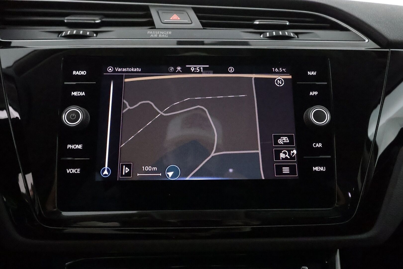 Volkswagen Touran 2021 Style 1,5 TSI EVO 110kW DSG 7-hlö **Webasto / Digimittari / LED / P-kamera / Adapt.Vakkari / Ratinlämmitin** - 3,99 % KORKOTARJOUS TÄHÄN AUTOON - 1-Om Suomi-auto / Merkkihuollettu