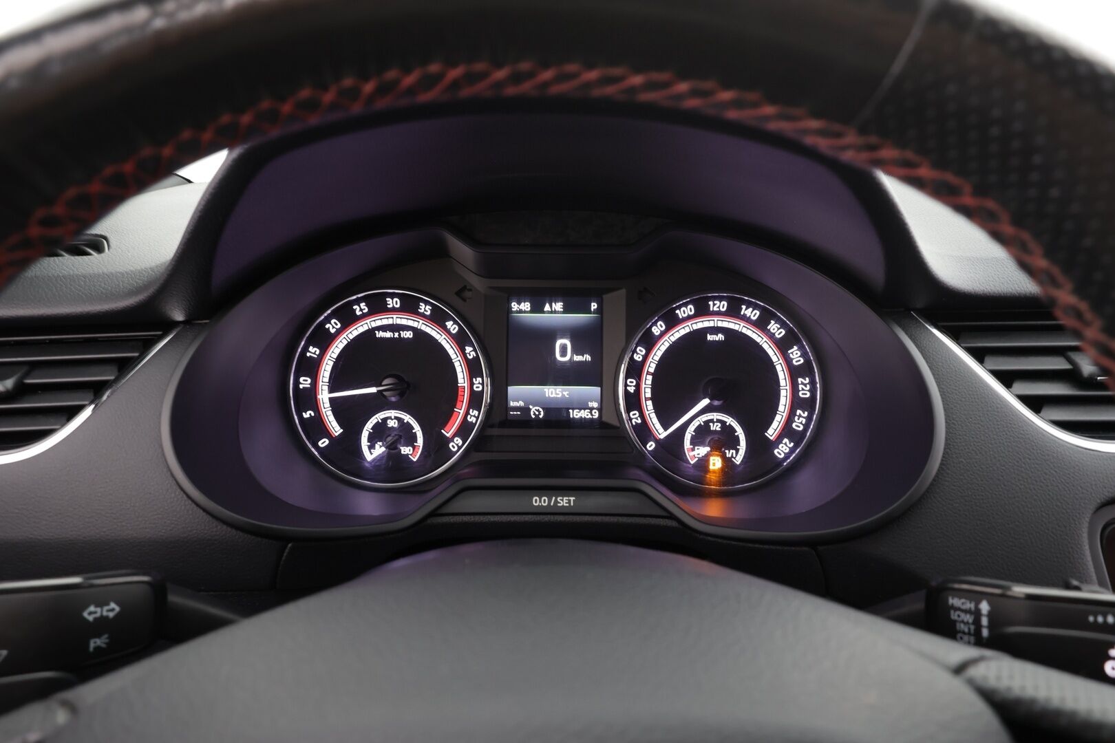 Skoda Octavia 2018 Combi 2,0 TDI 184 4x4 RS DSG * Facelift / Canton / Webasto / ACC / Koukku / Apple&Android / P.Kamera *