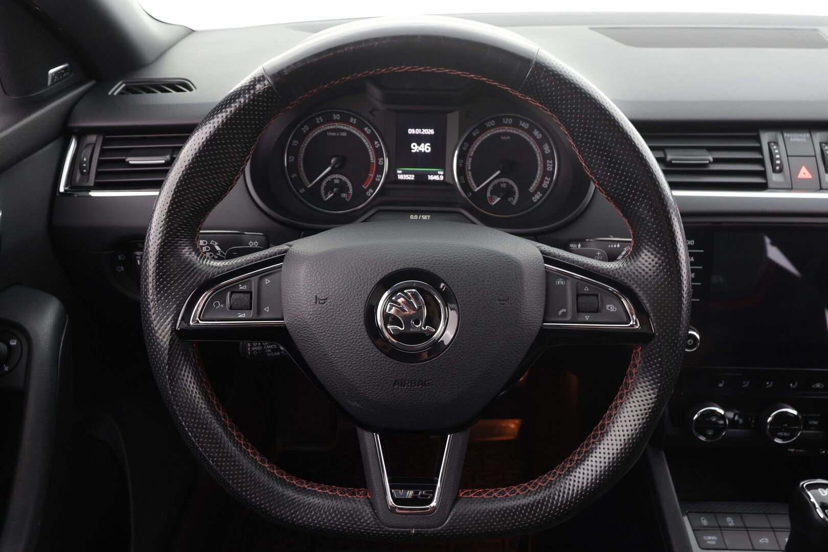 Skoda Octavia 2018 Combi 2,0 TDI 184 4x4 RS DSG * Facelift / Canton / Webasto / ACC / Koukku / Apple&Android / P.Kamera *