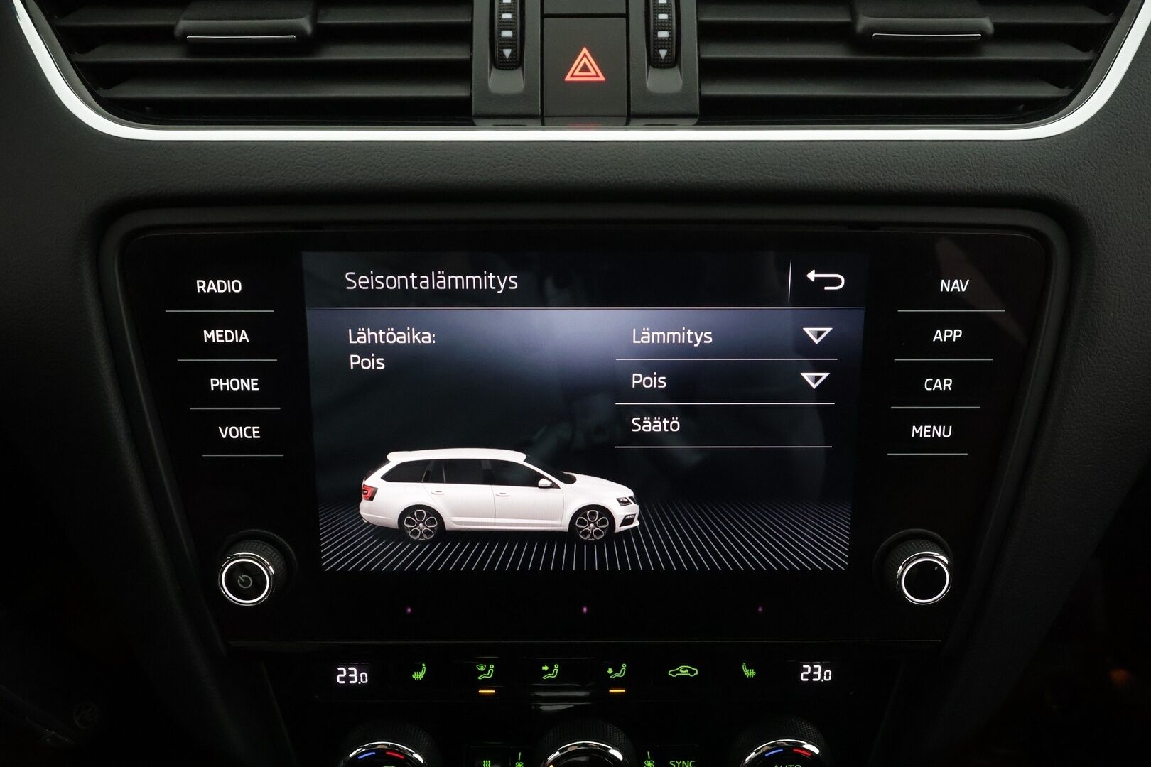 Skoda Octavia 2018 Combi 2,0 TDI 184 4x4 RS DSG * Facelift / Canton / Webasto / ACC / Koukku / Apple&Android / P.Kamera *