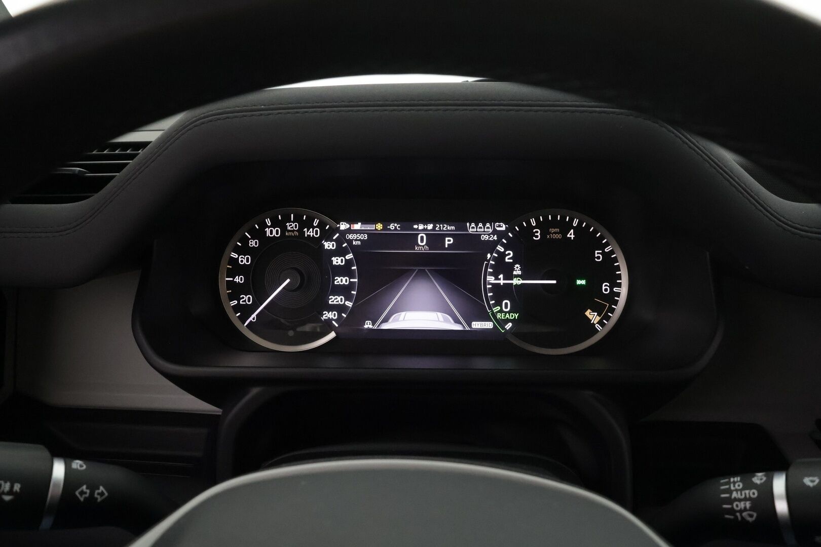 Land Rover Defender 2022 110 P400e Plug-in Hybrid * Vakkari / Webasto / 360 kamera / Ilma-alusta / Koukku / Navi * - Suomi-auto / Akku kuntotarkastettu SoH 94,2% / Kahdet renkaat aluvanteilla 